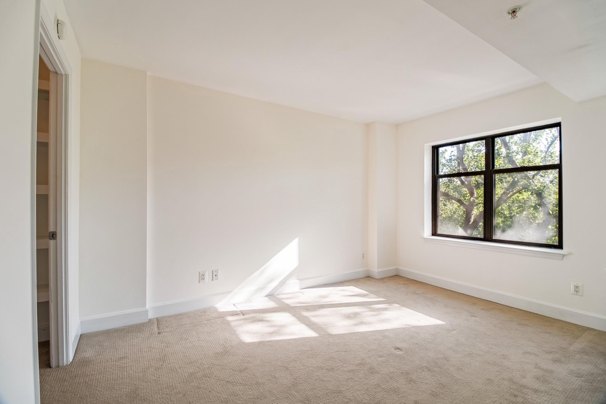 3401 38th Street NW Unit# 324
