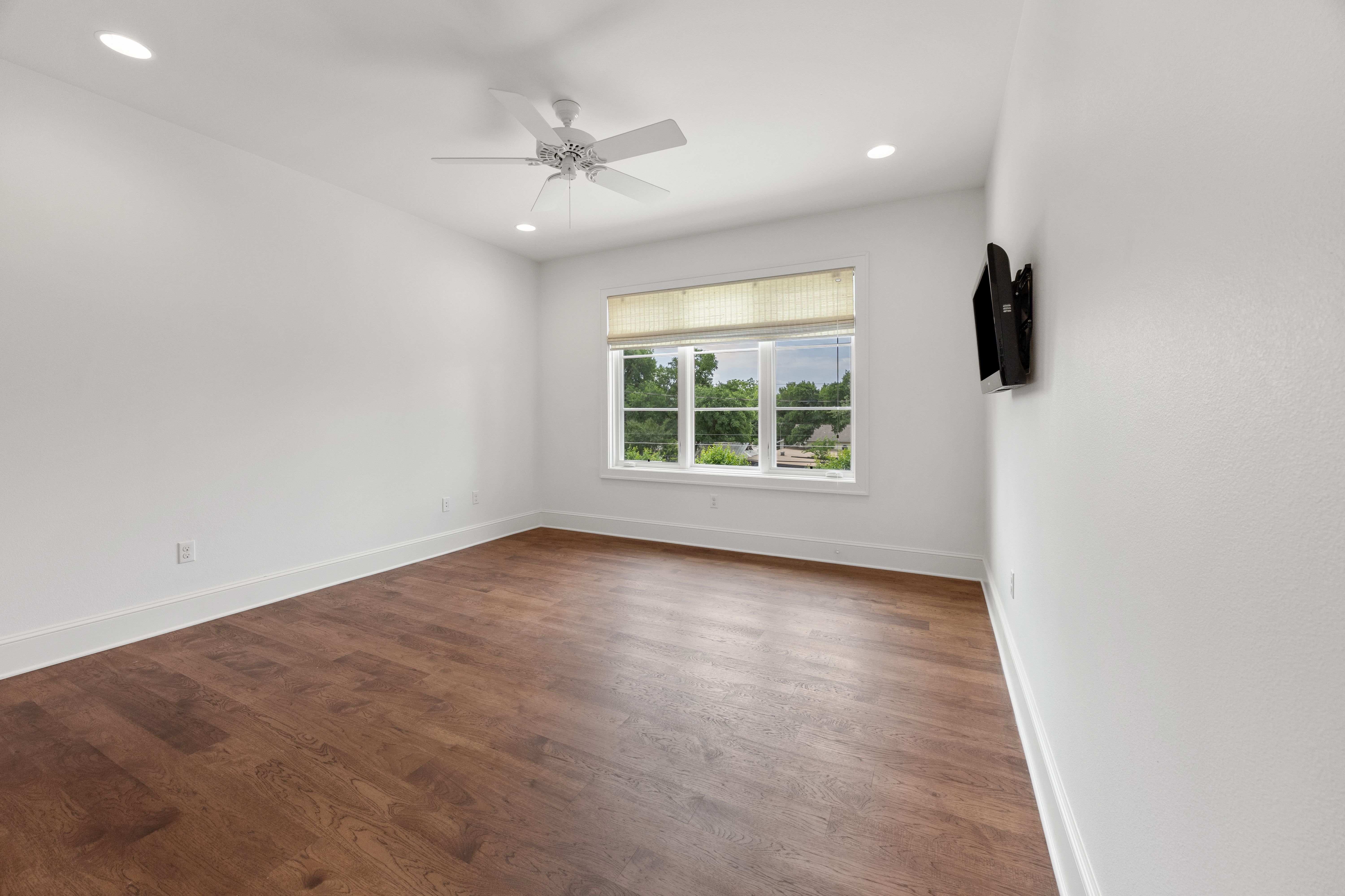 3406 Windsor Road 