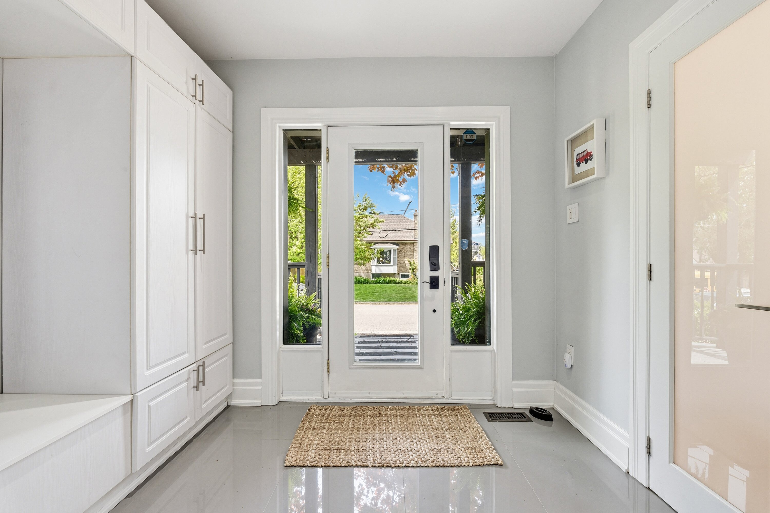 65 Meighen Ave