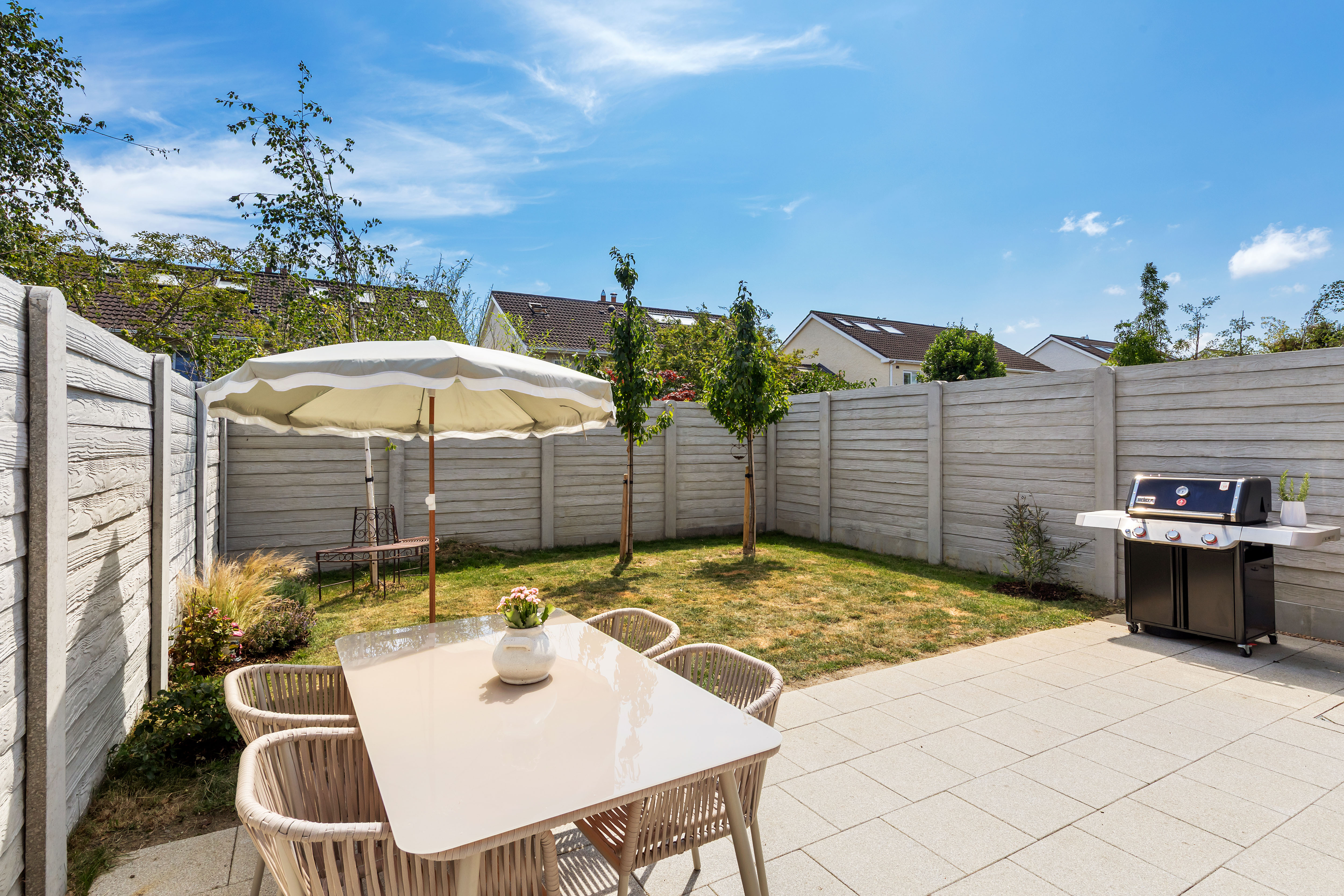 12 Woodward Chase Glencairn Gate