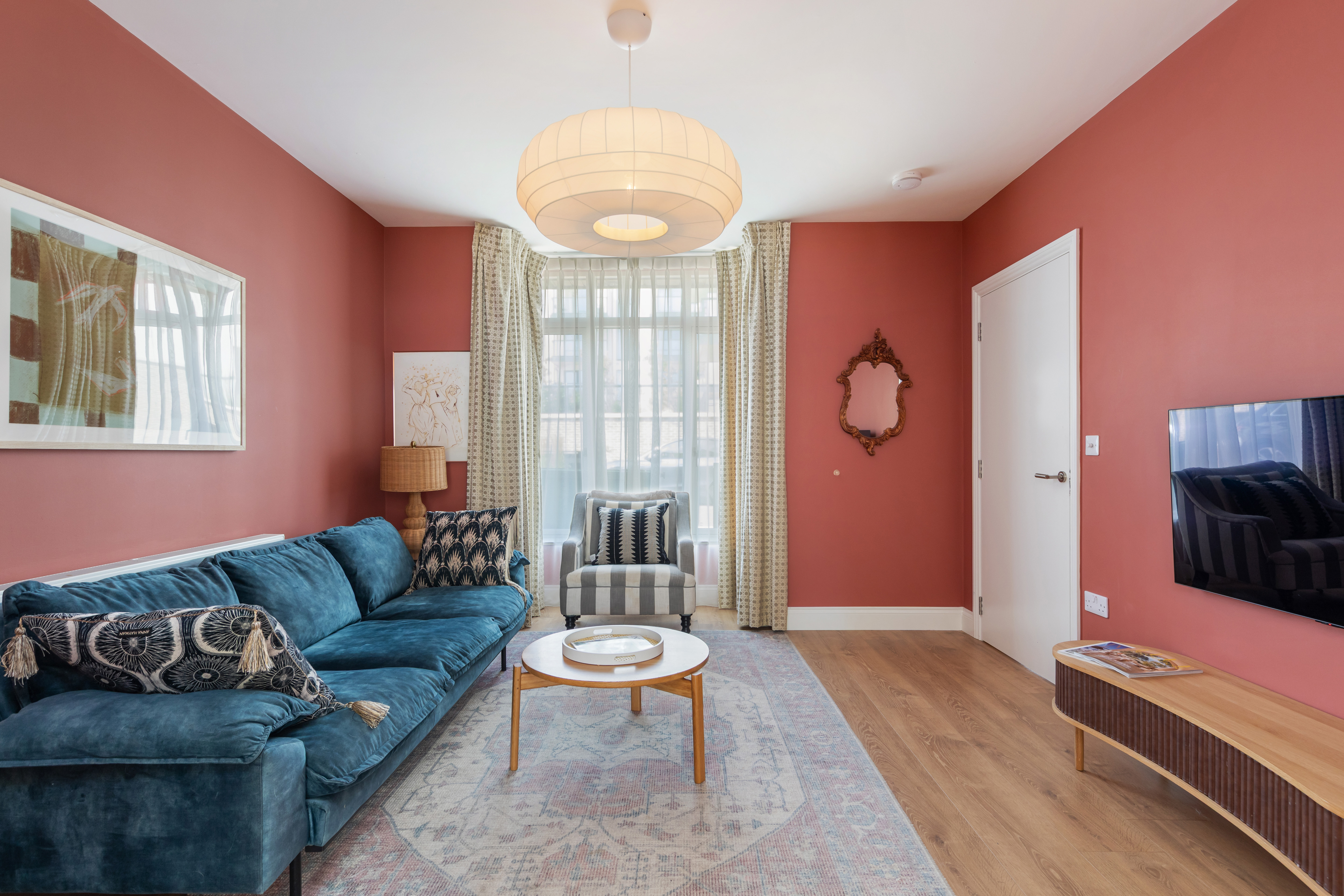 12 Woodward Chase Glencairn Gate
