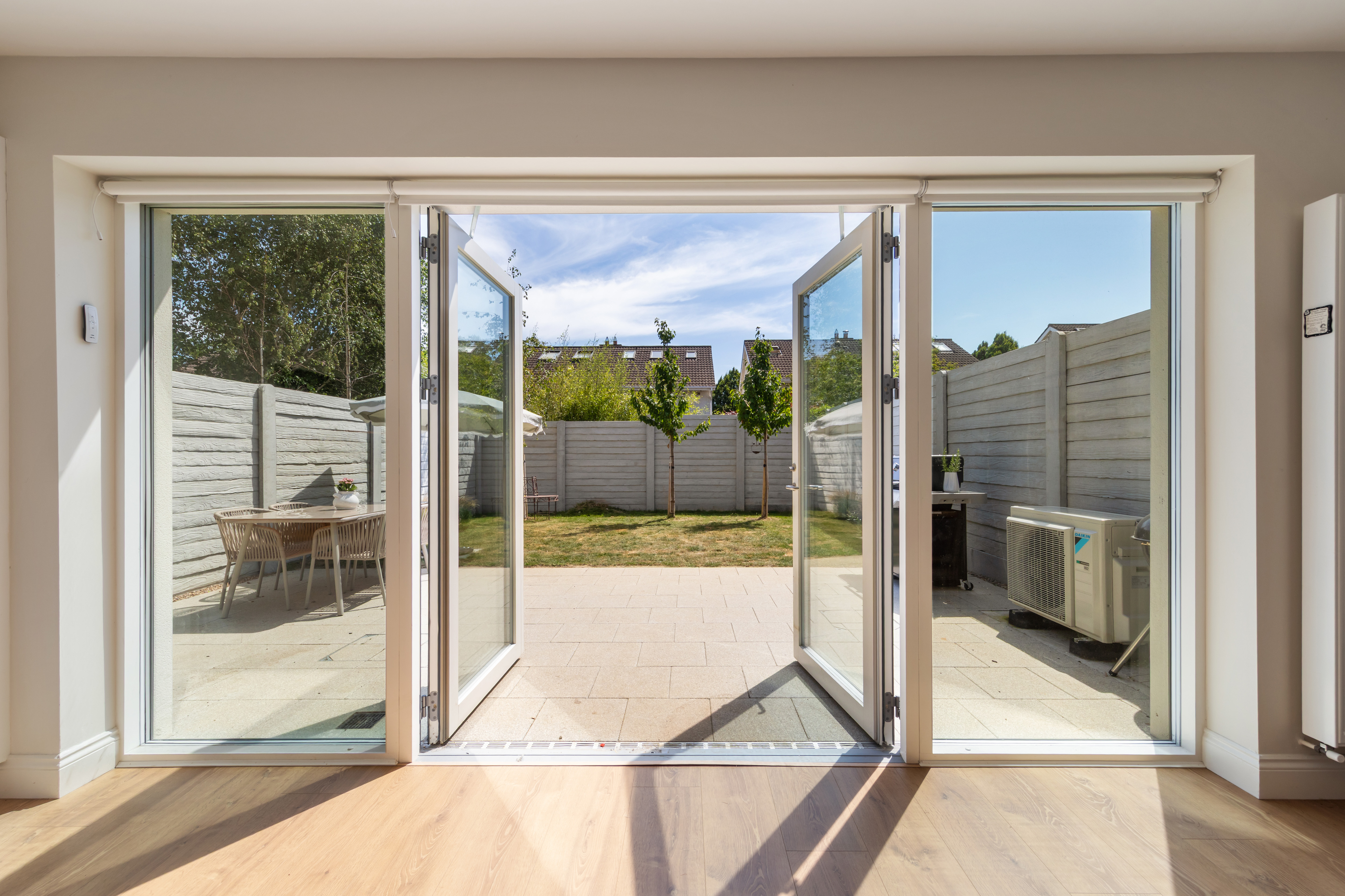 12 Woodward Chase Glencairn Gate