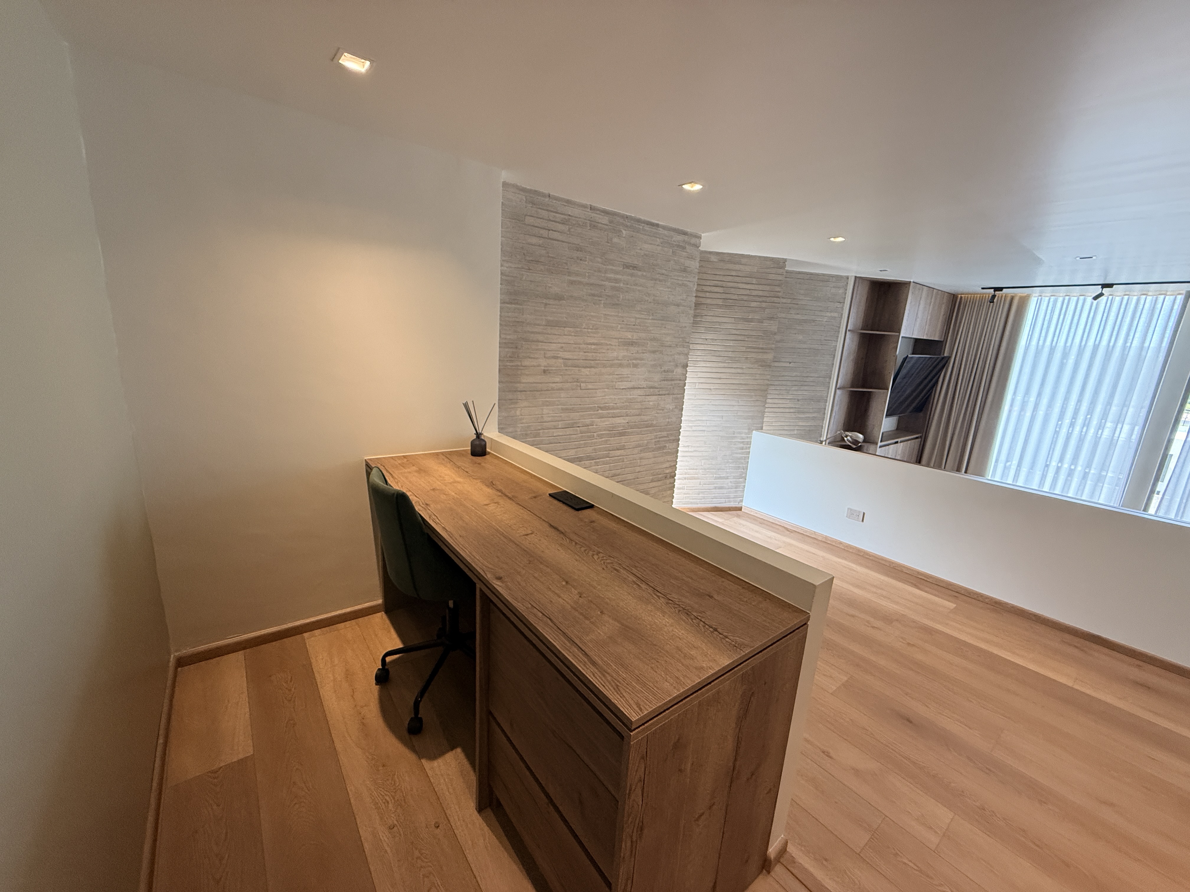 THE RESERVE APARTMENT