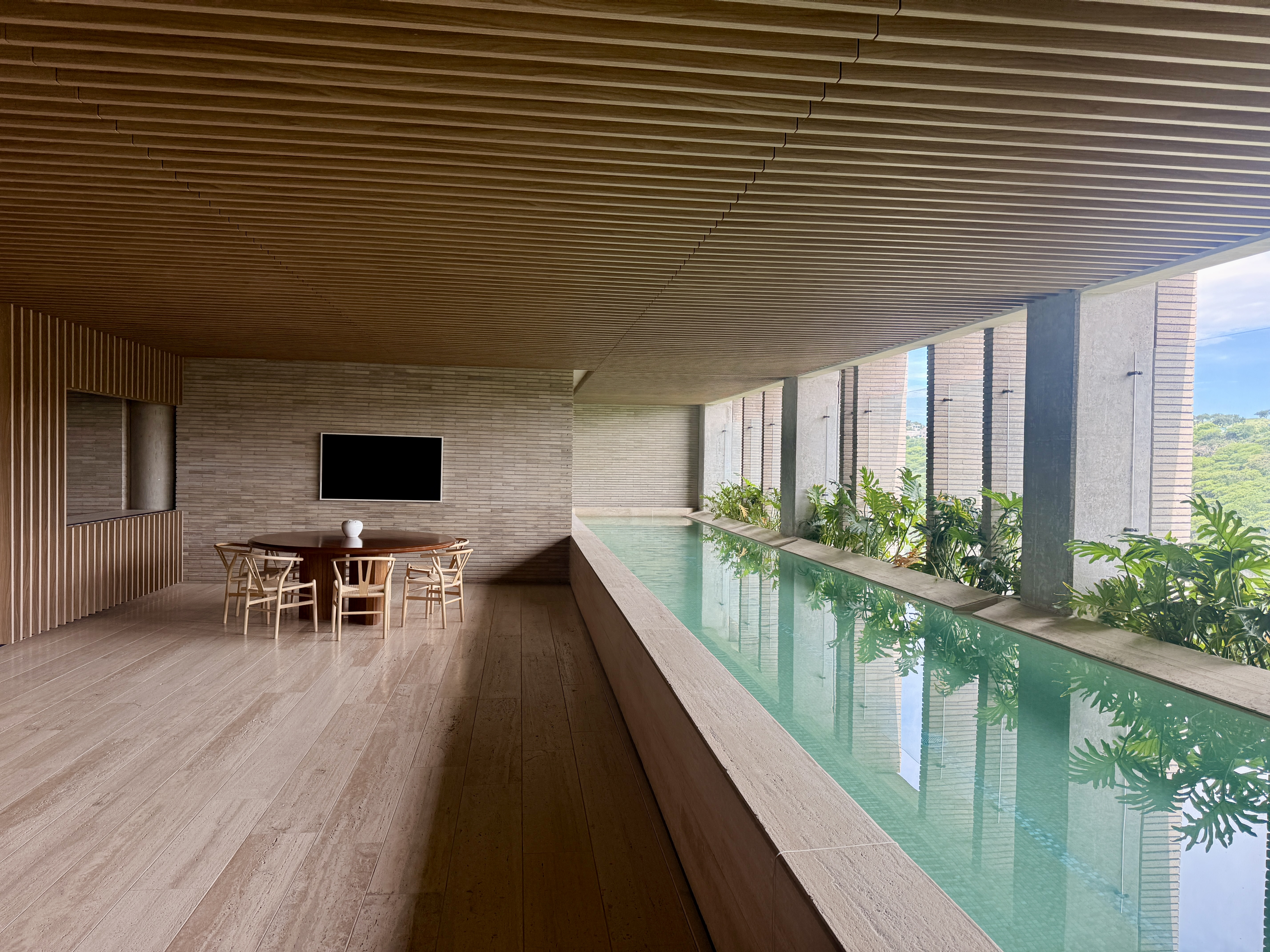 THE RESERVE APARTMENT
