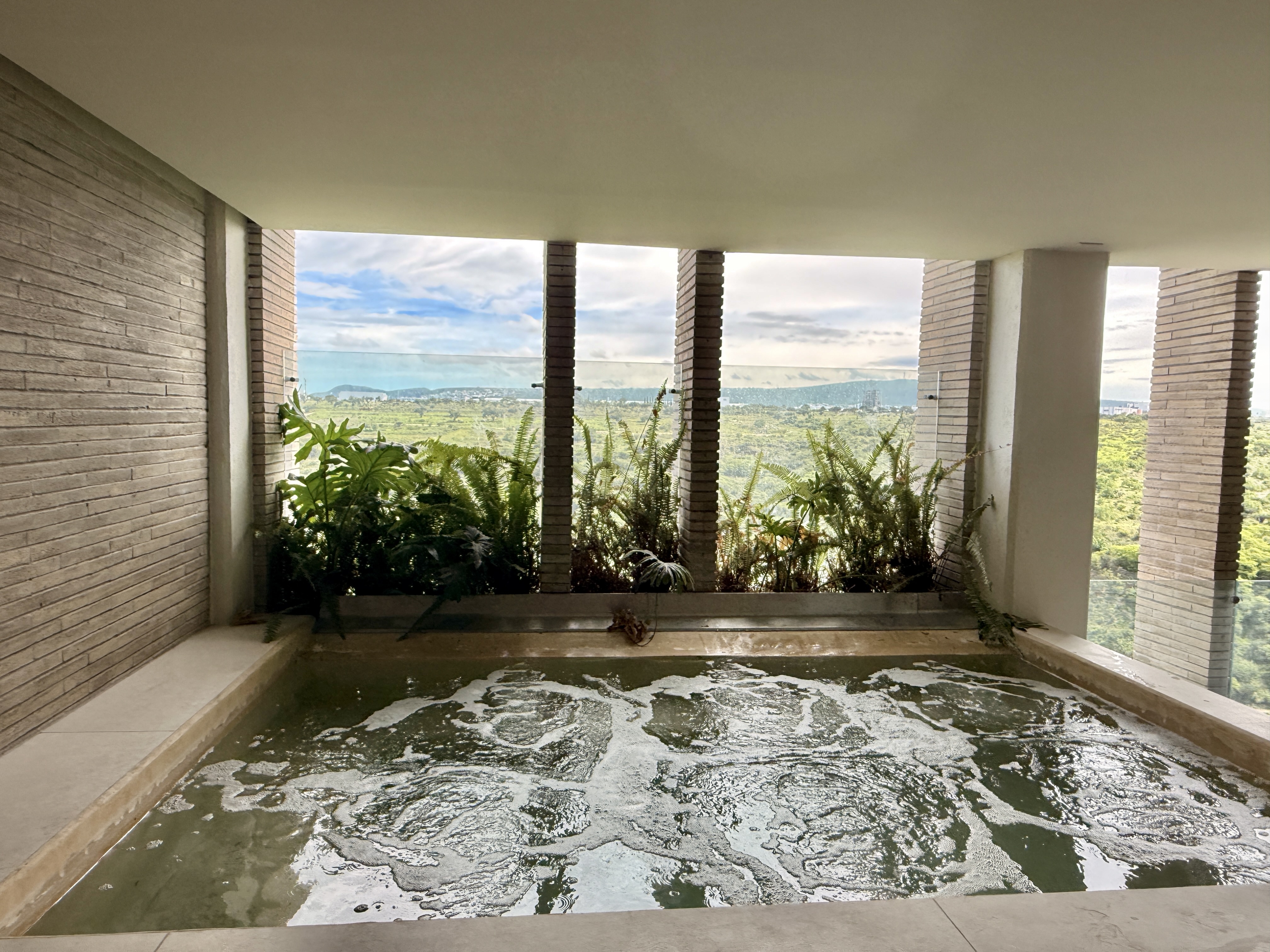 THE RESERVE APARTMENT