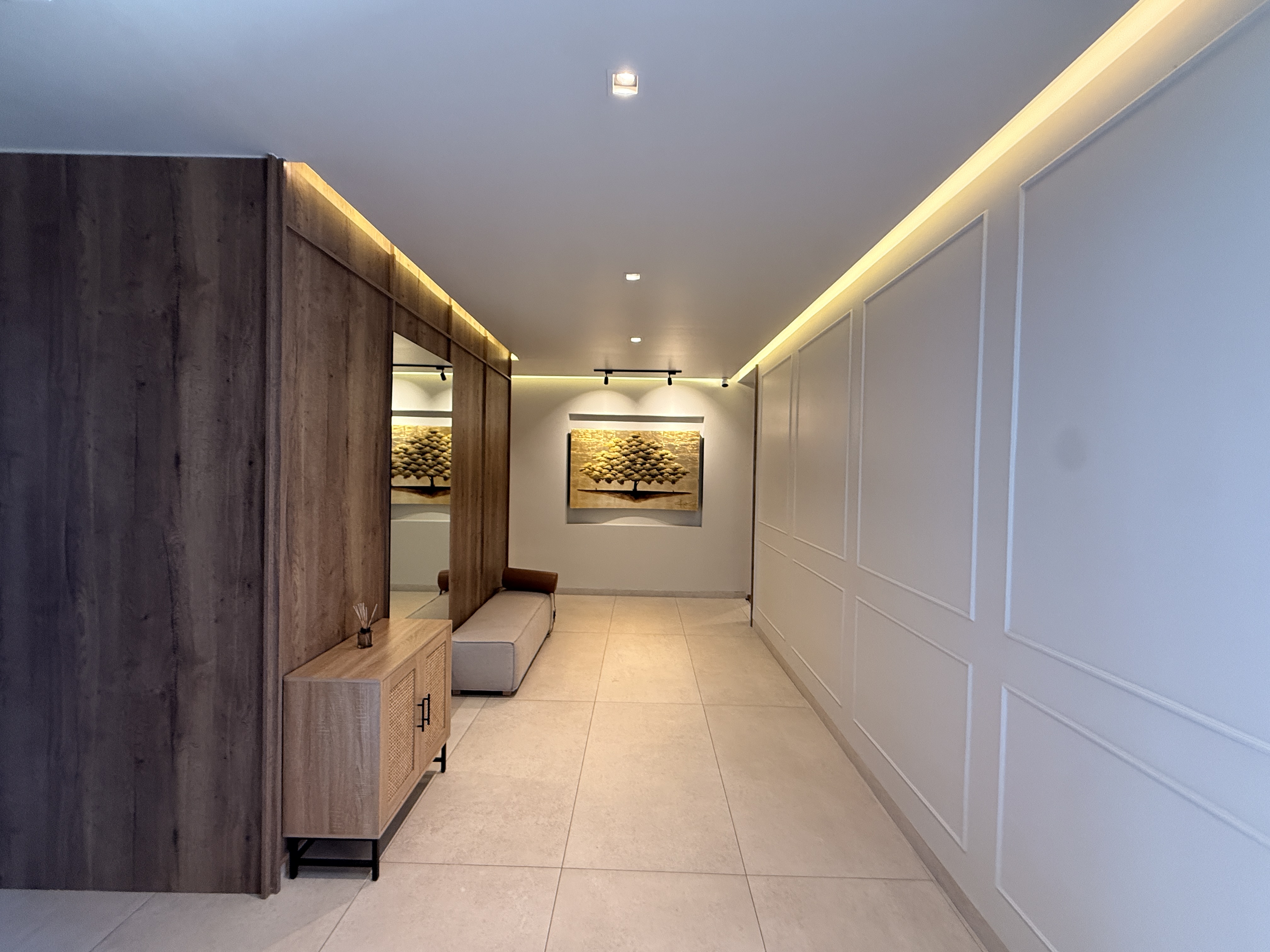 THE RESERVE APARTMENT