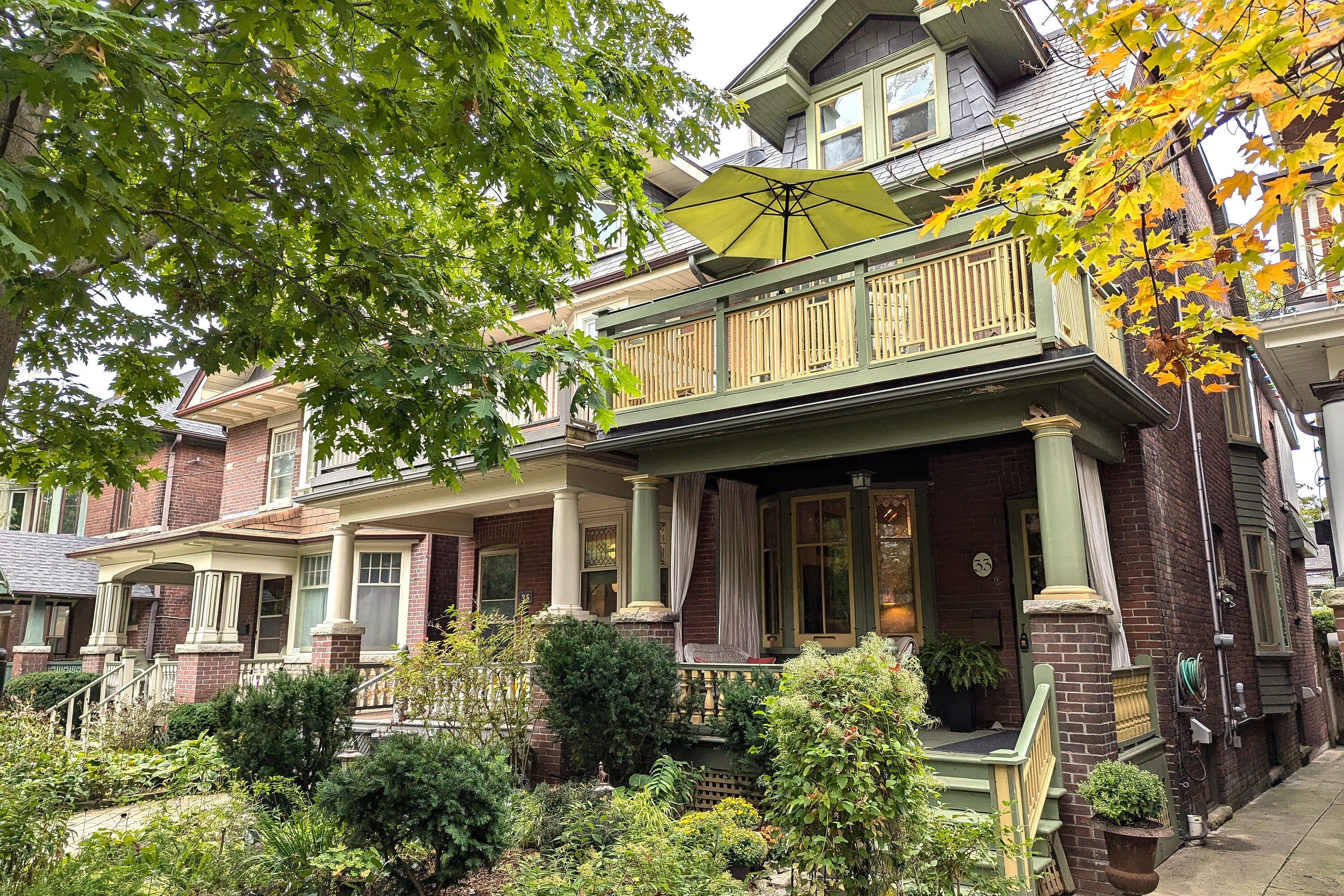 33 Fulton Ave