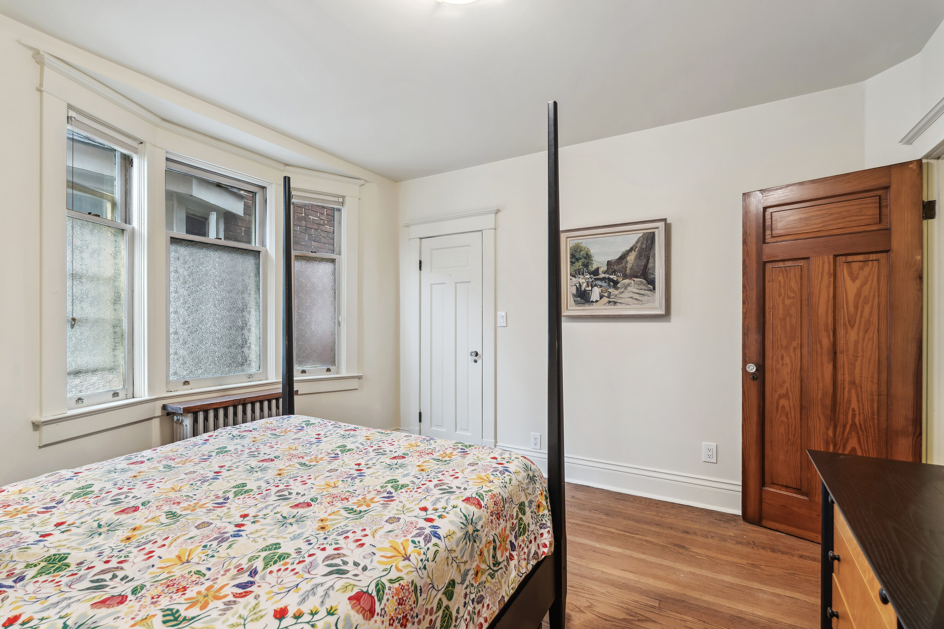 33 Fulton Ave