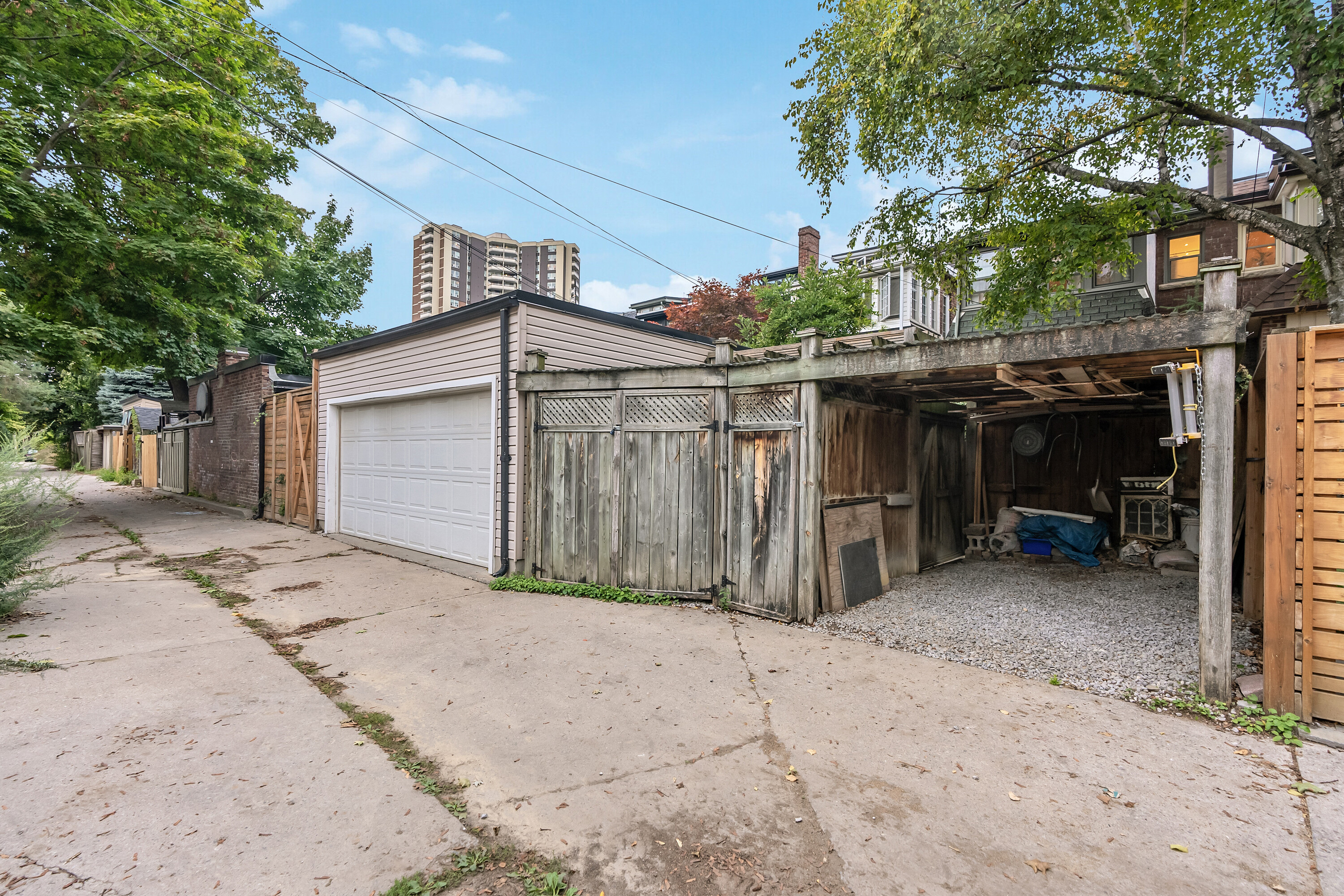 33 Fulton Ave