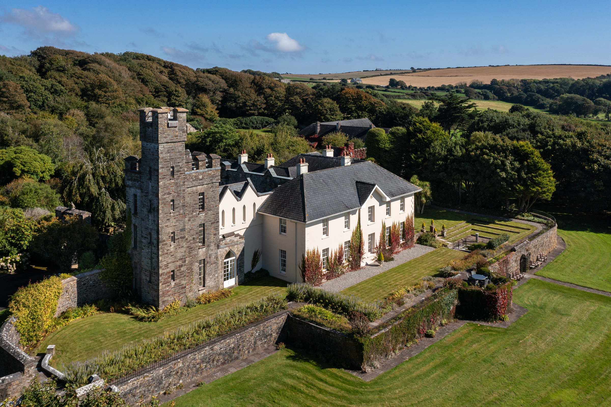 Coolmain Castle 