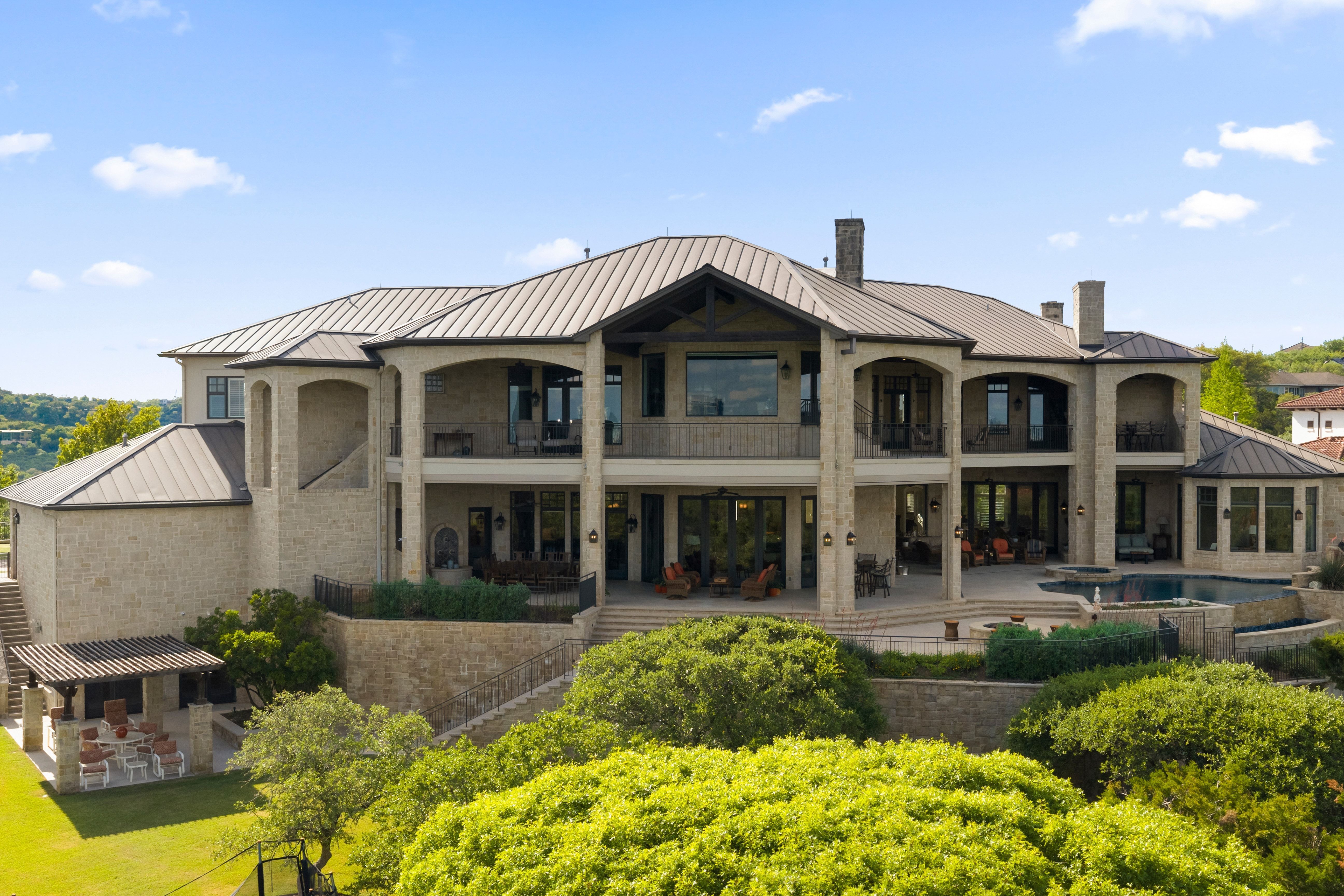 1415 Mount Larson Road 