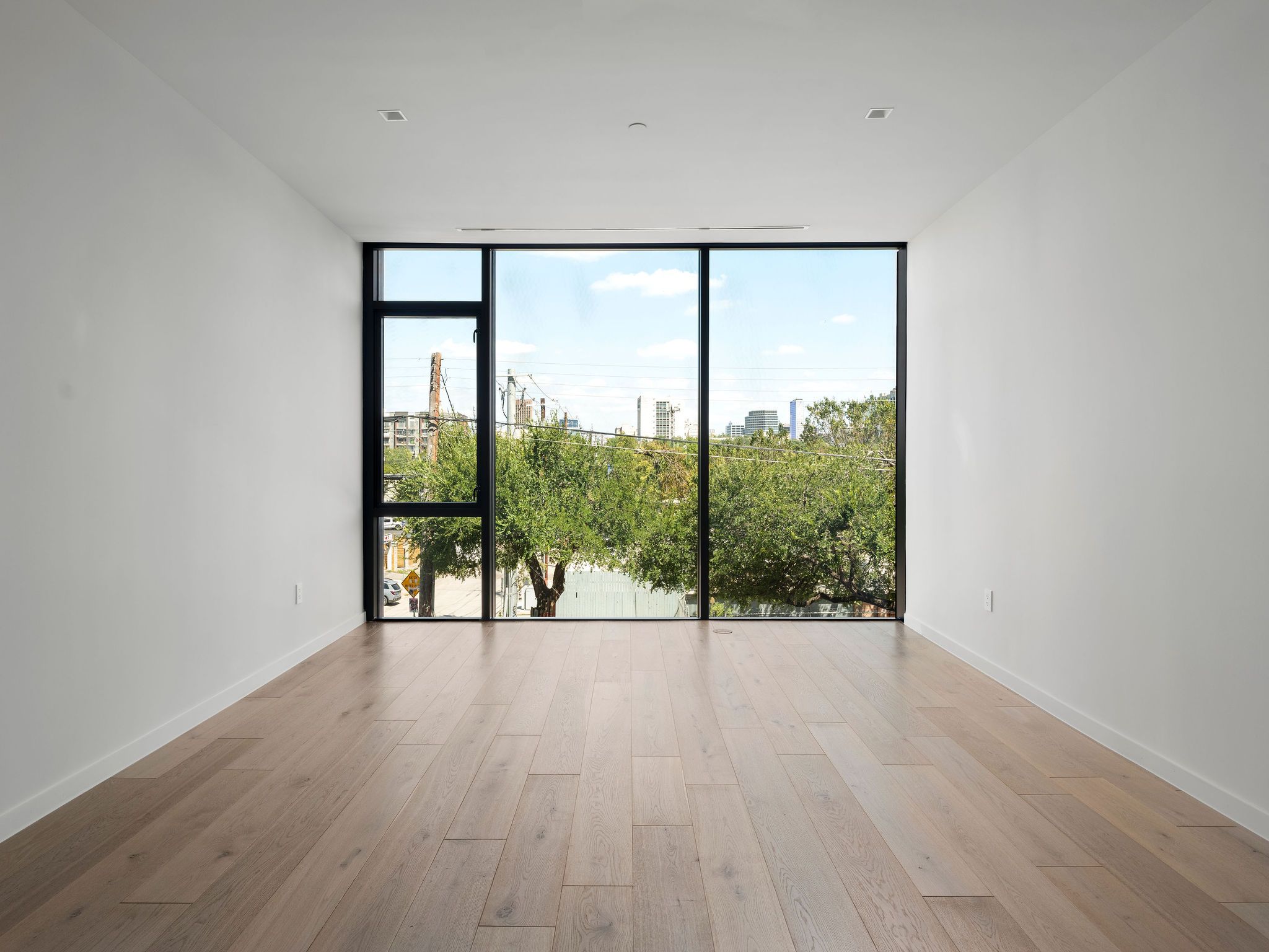1006 Baylor Street 204
