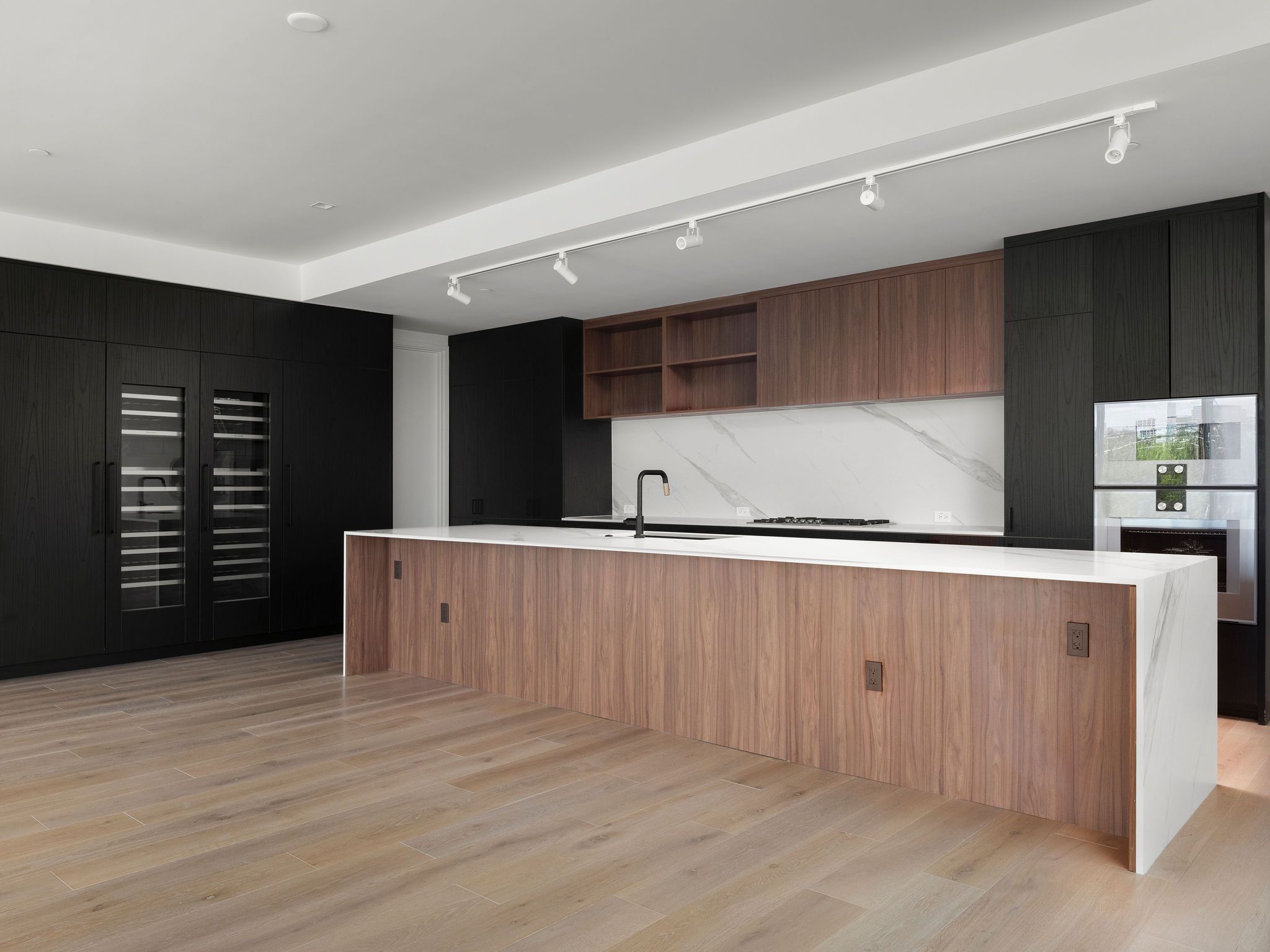 1006 Baylor Street 204