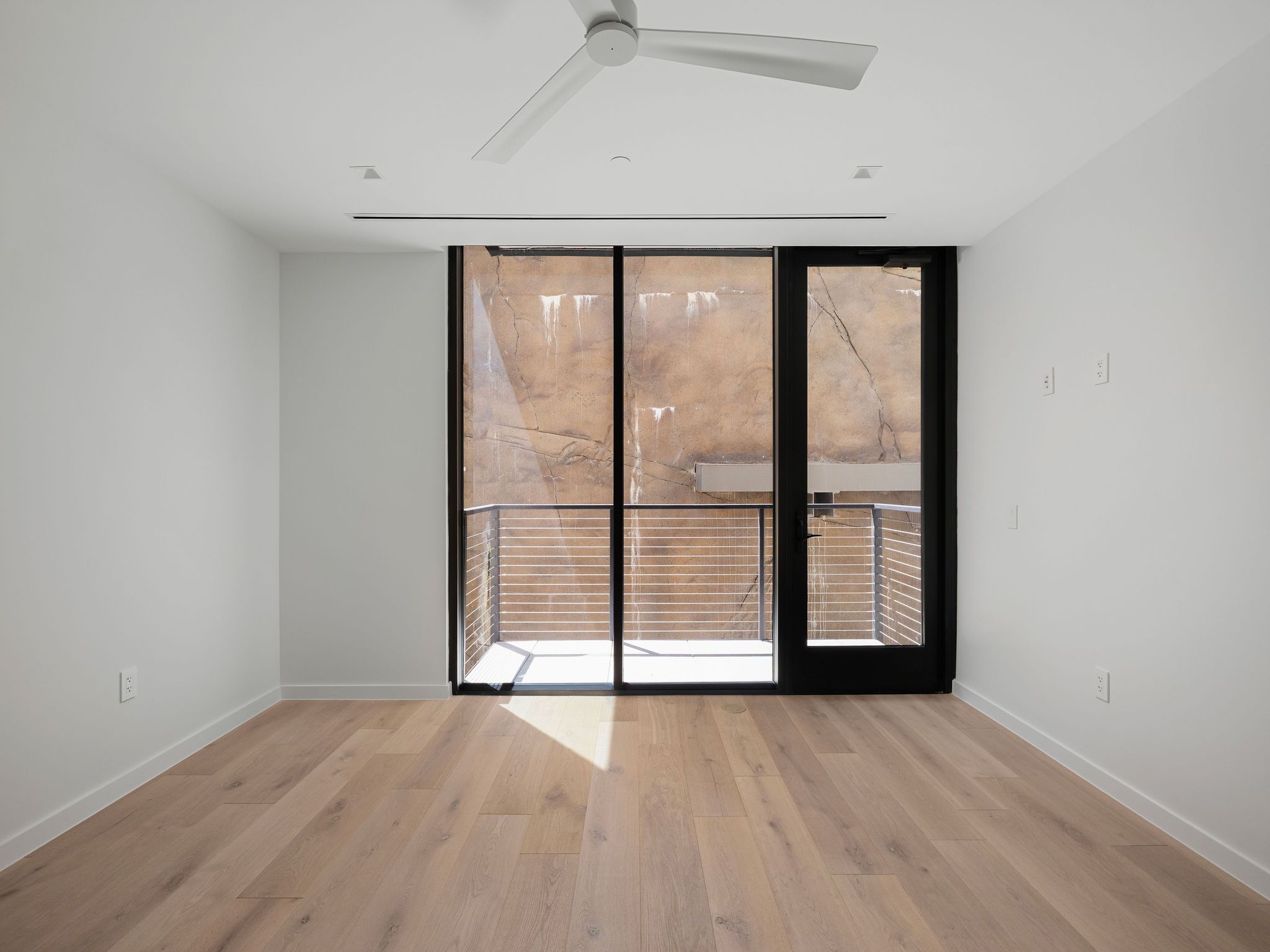 1006 Baylor Street 204