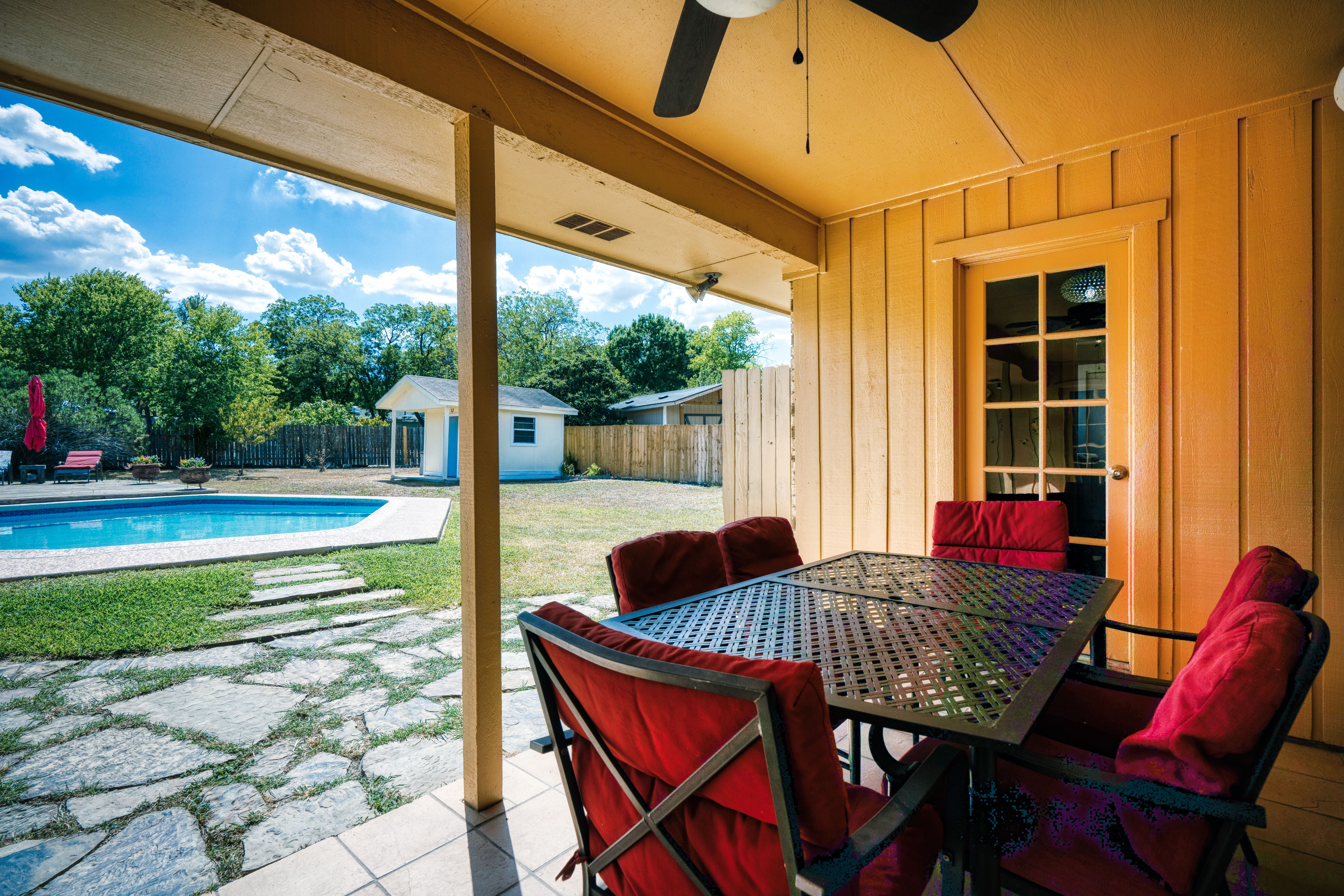 1209 Gardenia Drive
