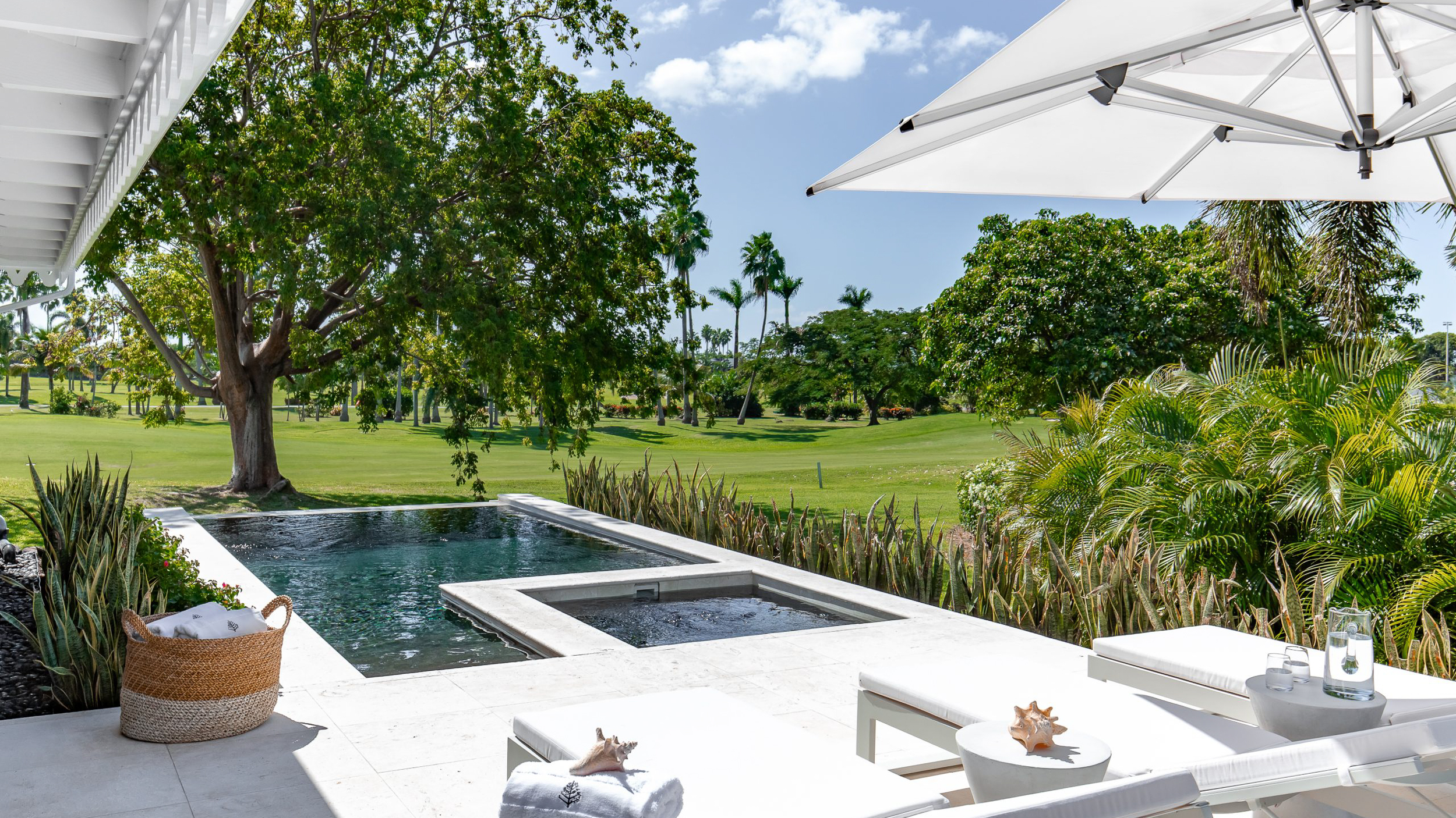 Palm Grove Villa 1416 Four Seasons Resort Estates