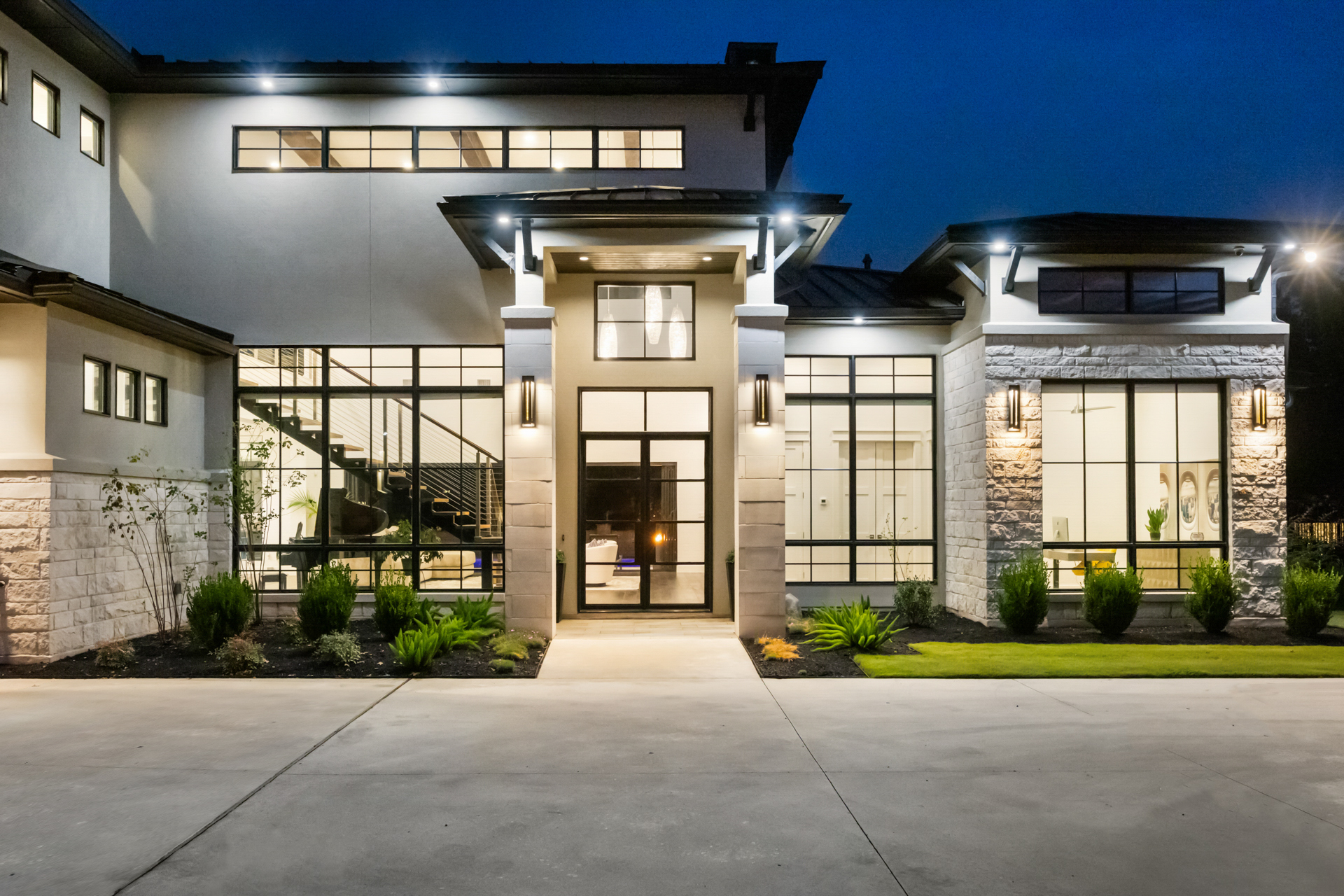108 Fishspear Lane 