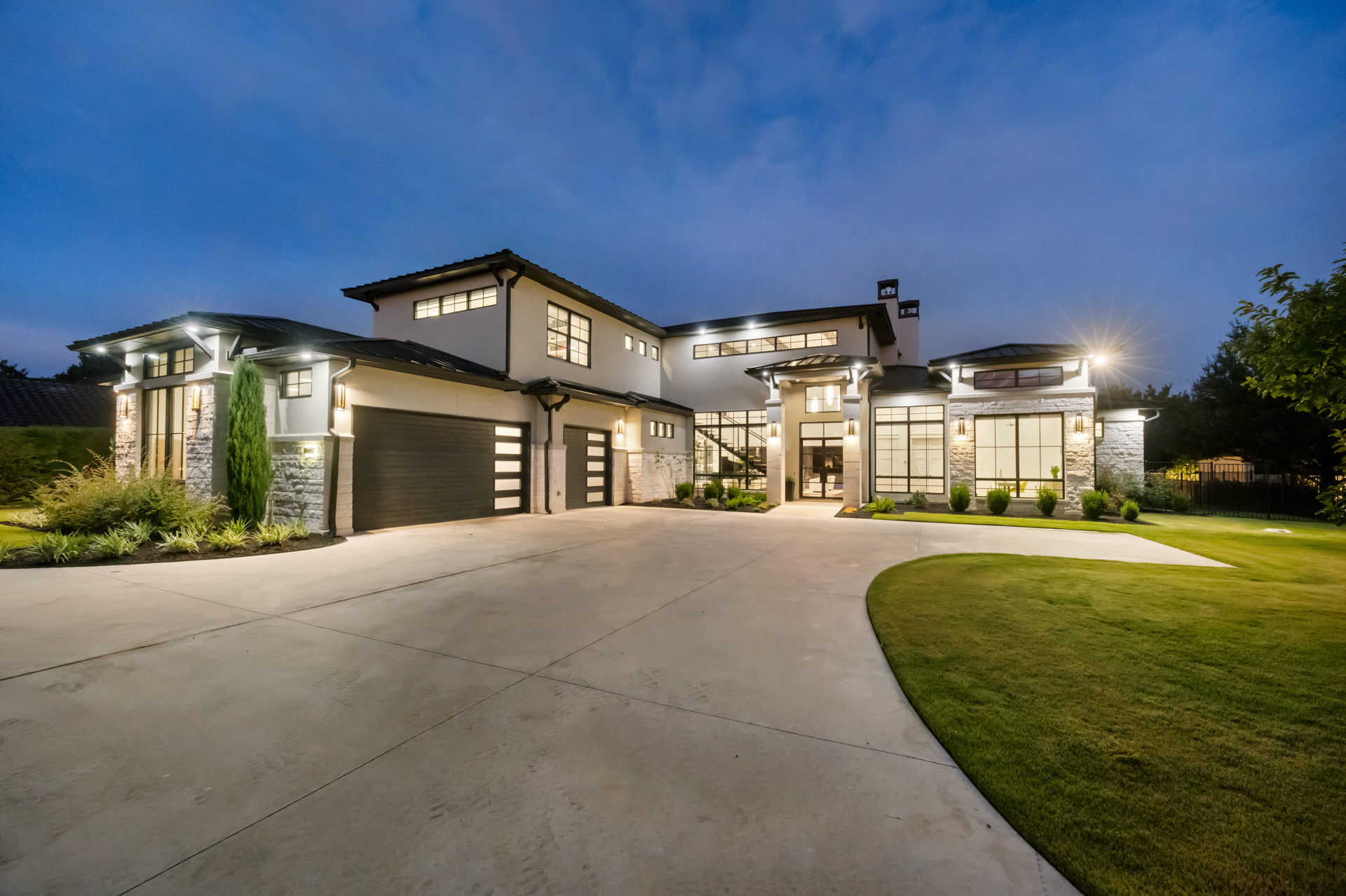 108 Fishspear Lane 