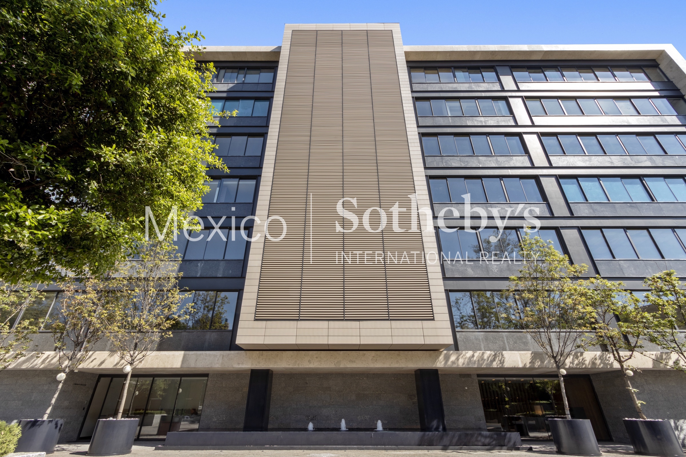 Avenida Paseo de la Reforma 2570 Lomas Altas 