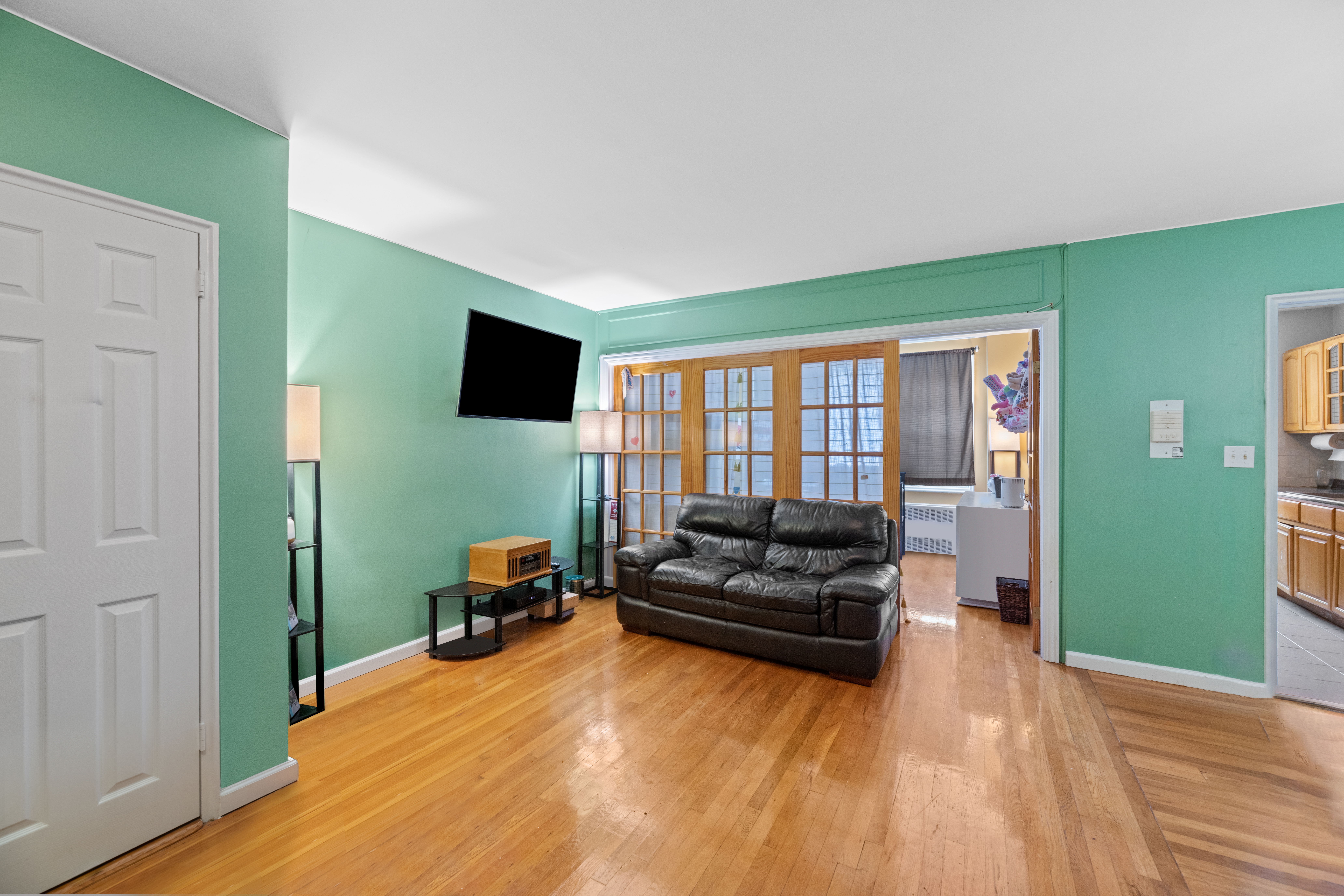 3475 Greystone Avenue 6H