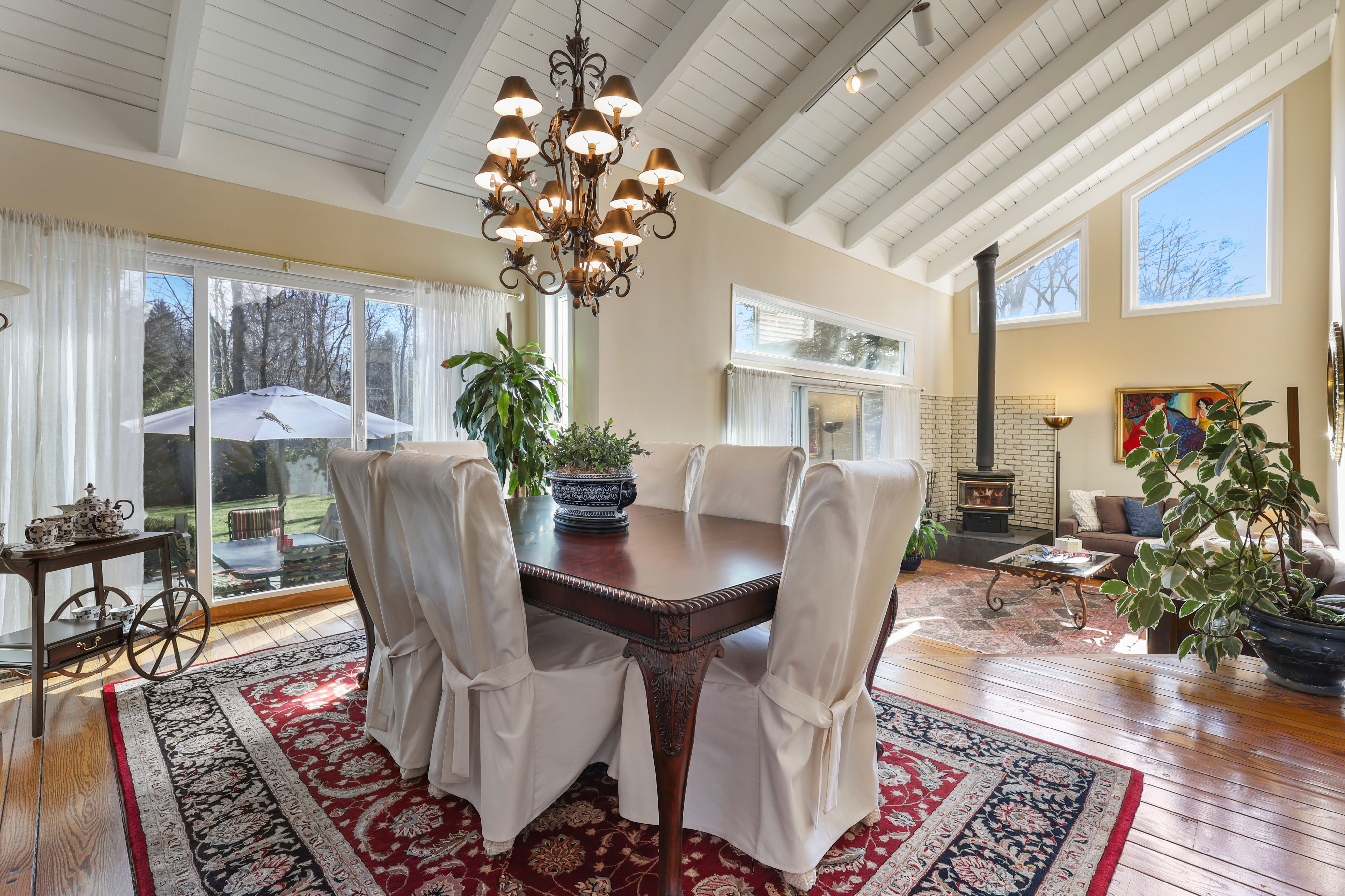 4 Livingston Road