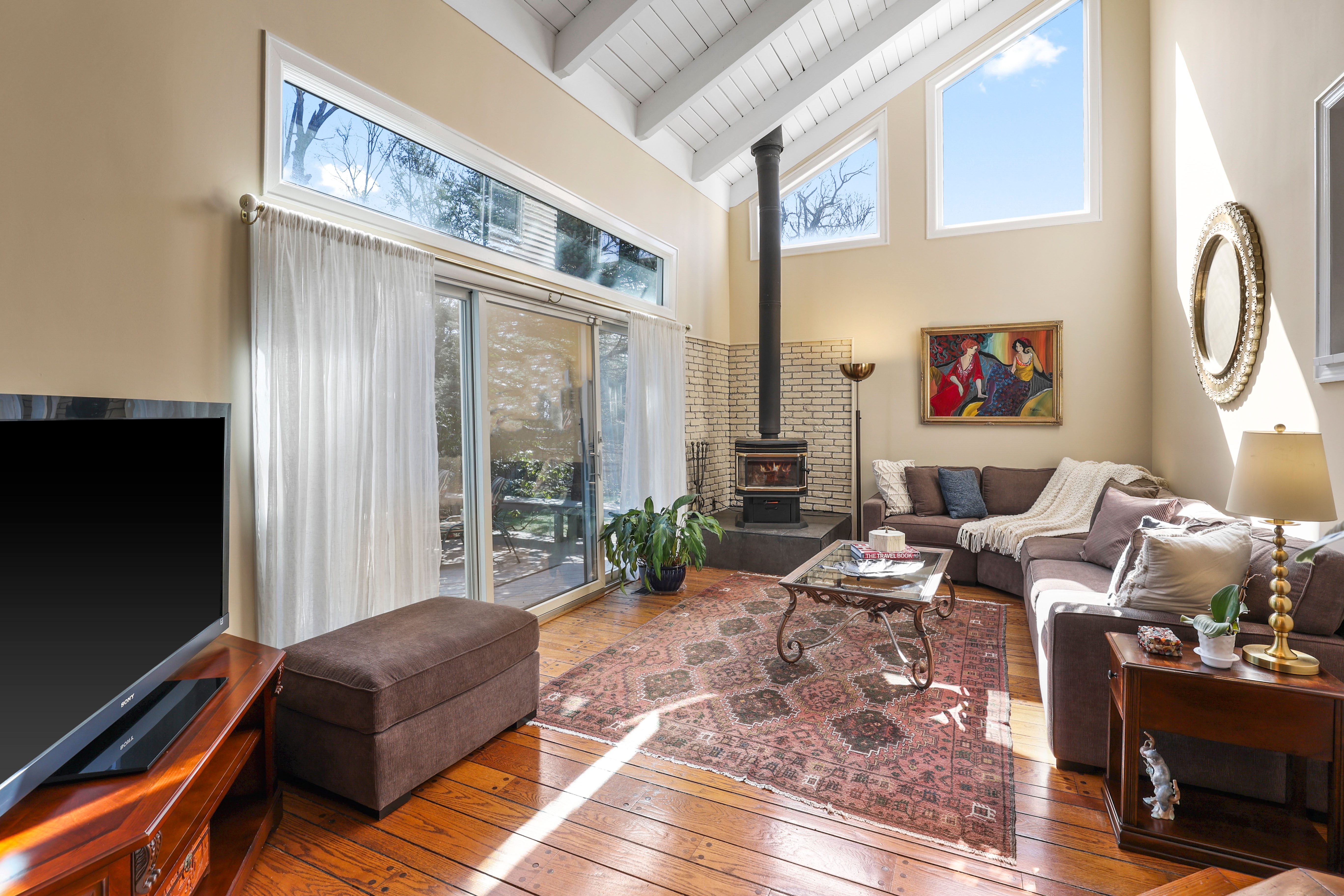 4 Livingston Road