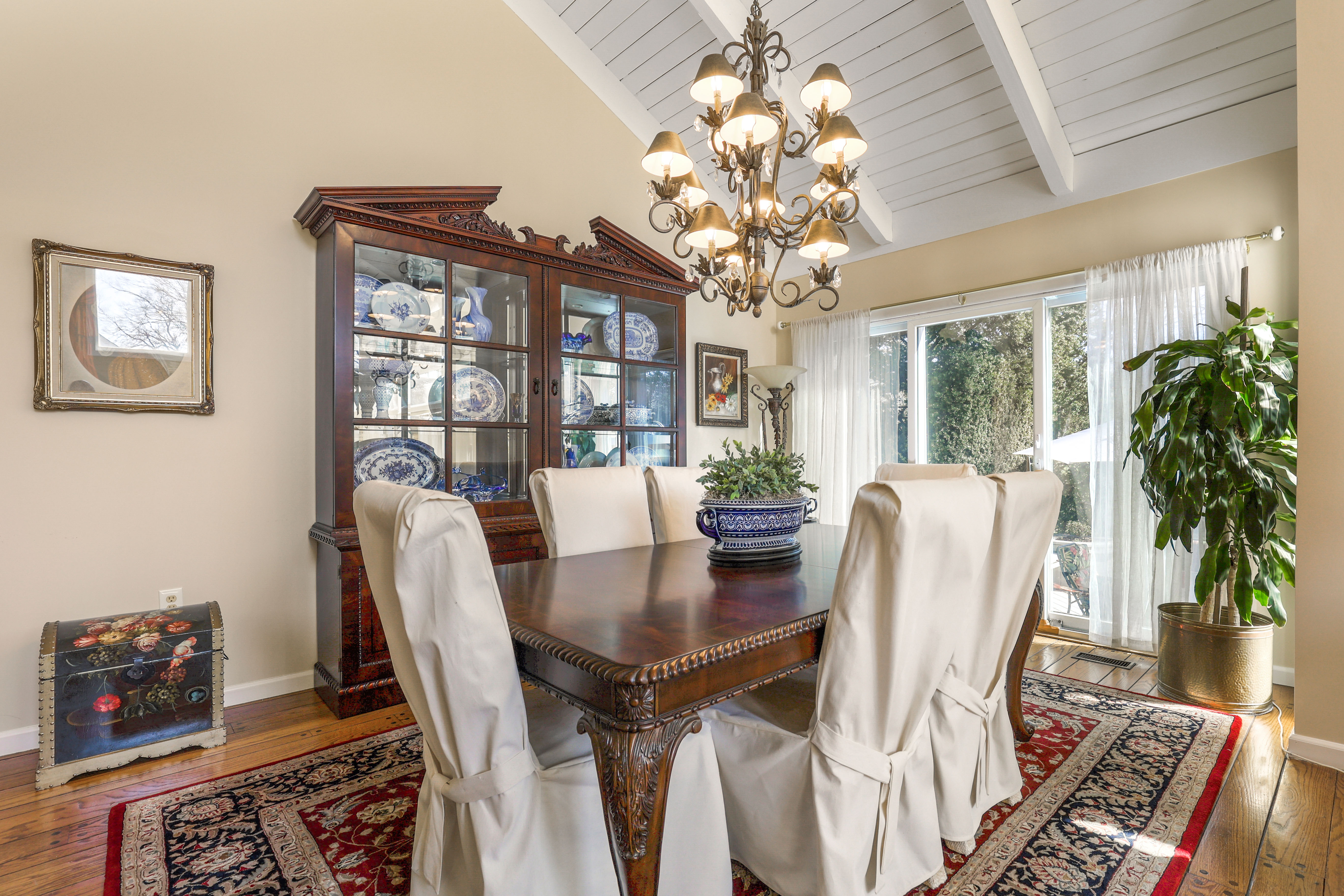4 Livingston Road