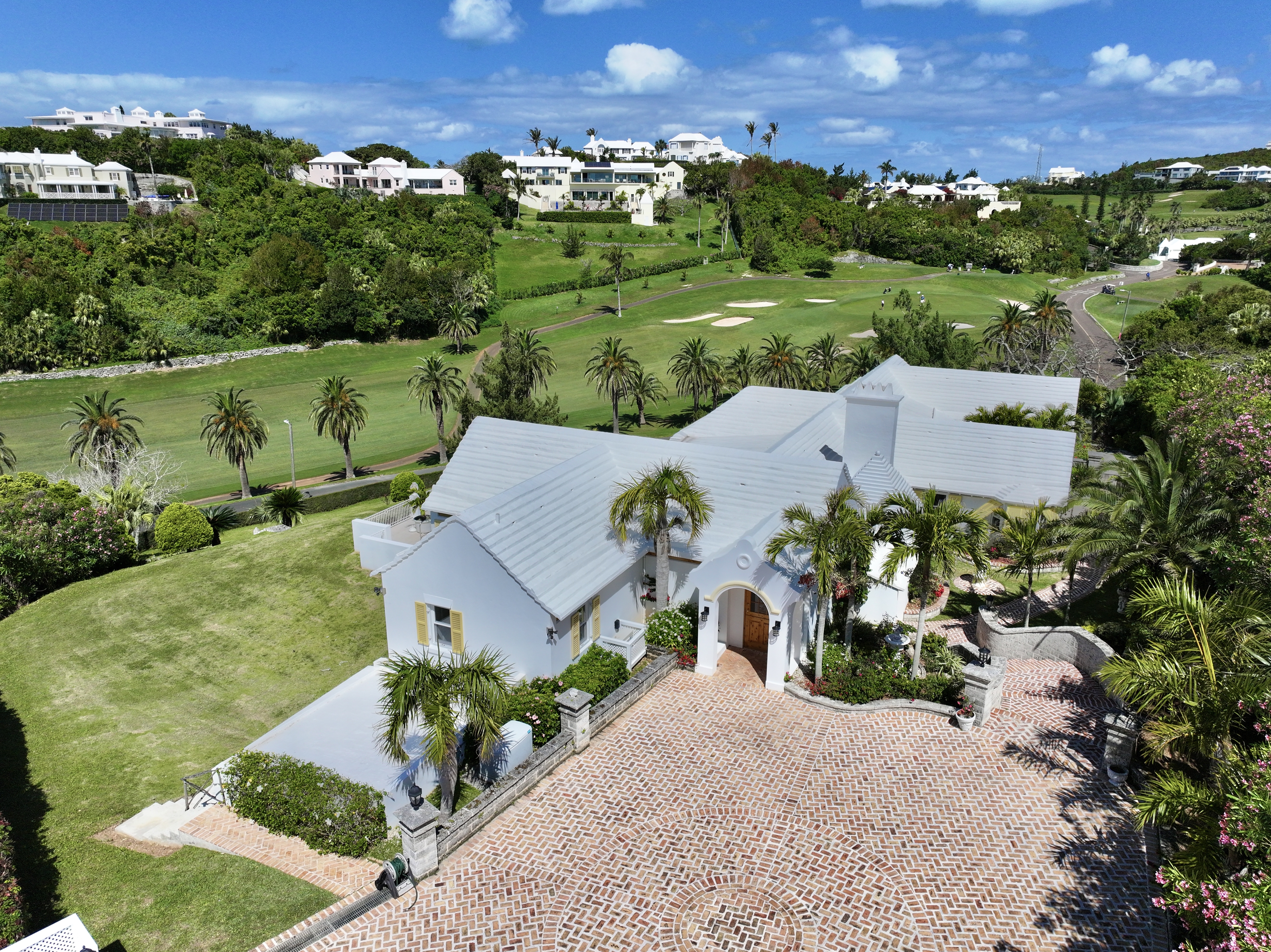 Hillside 7 Long Lane