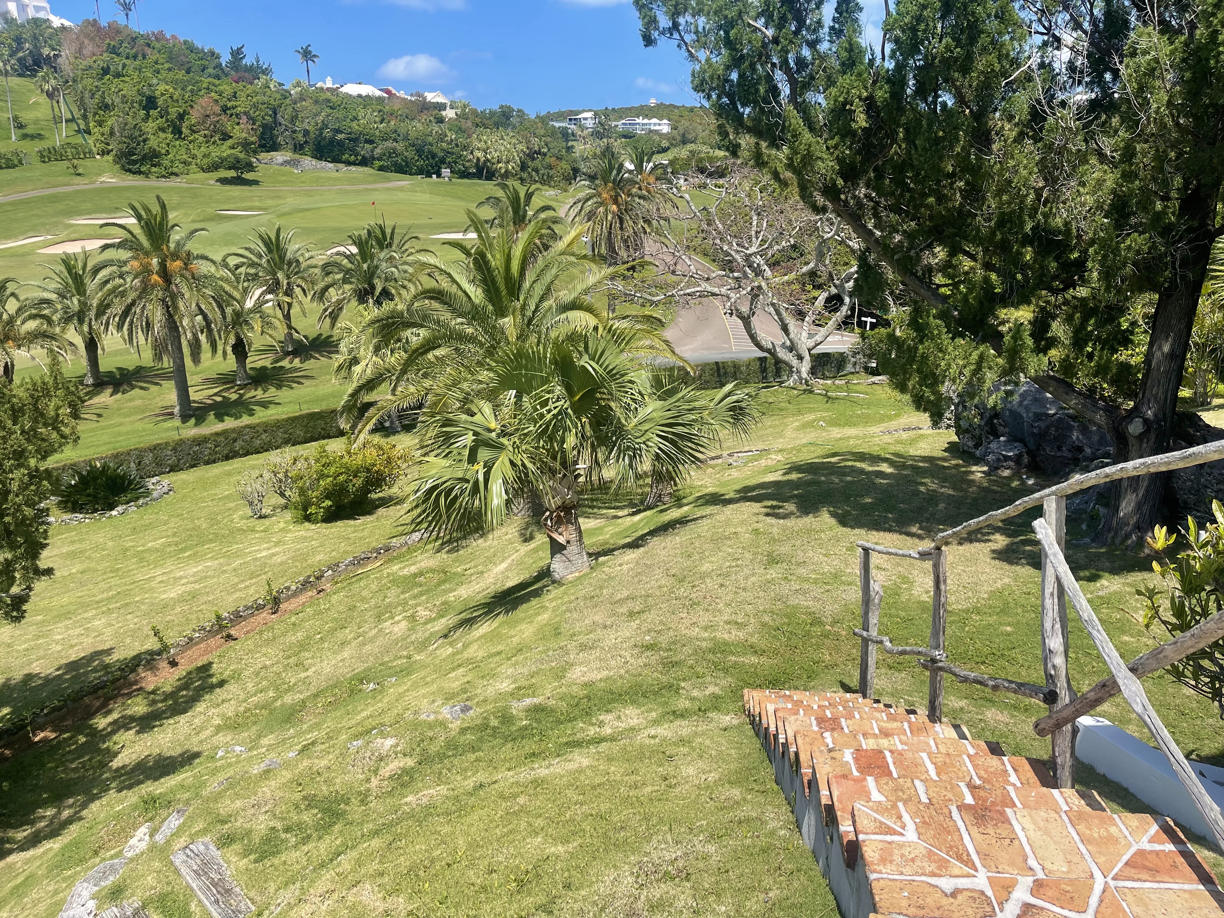 Hillside 7 Long Lane