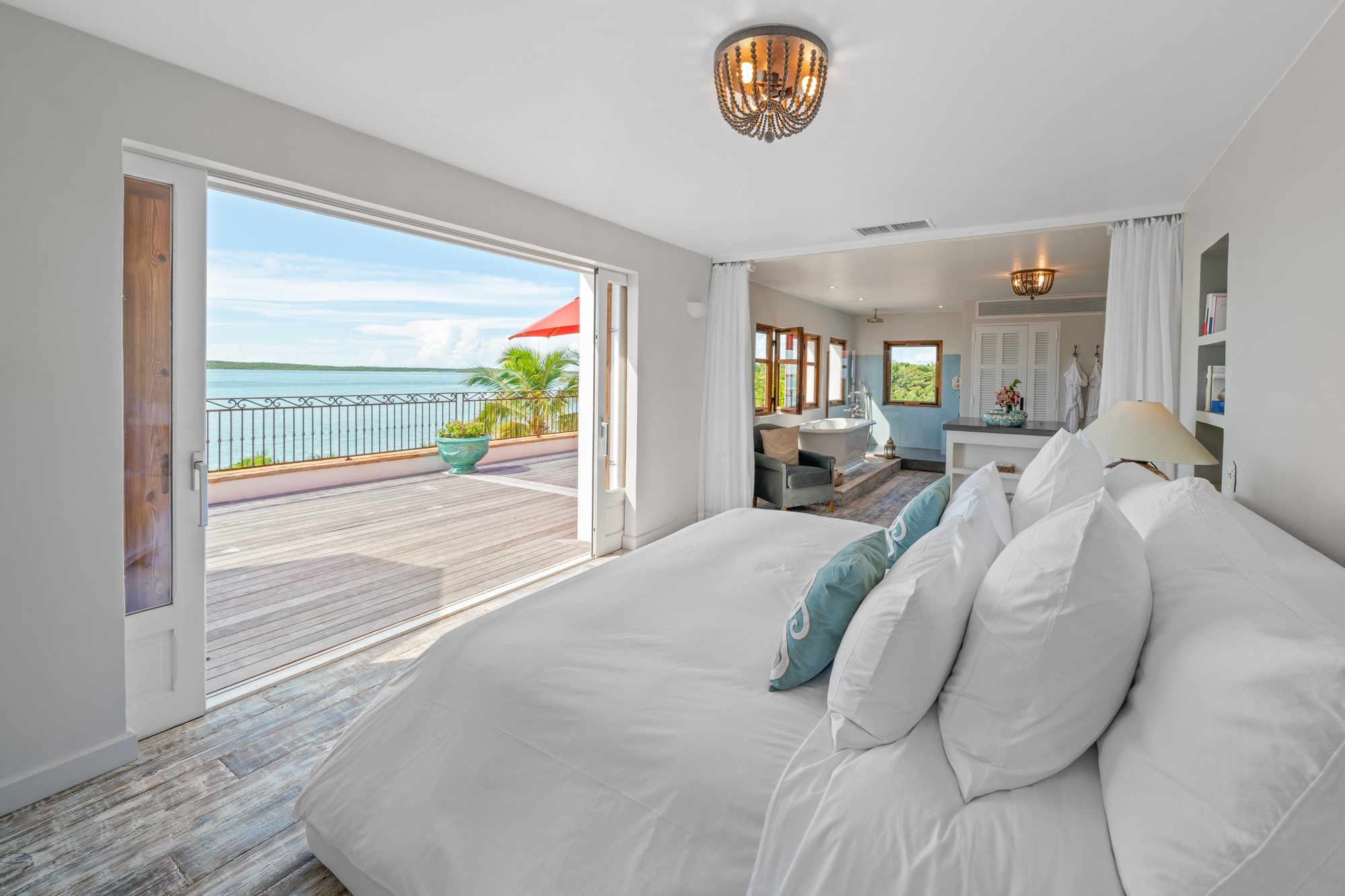 Little Norman's Cay 