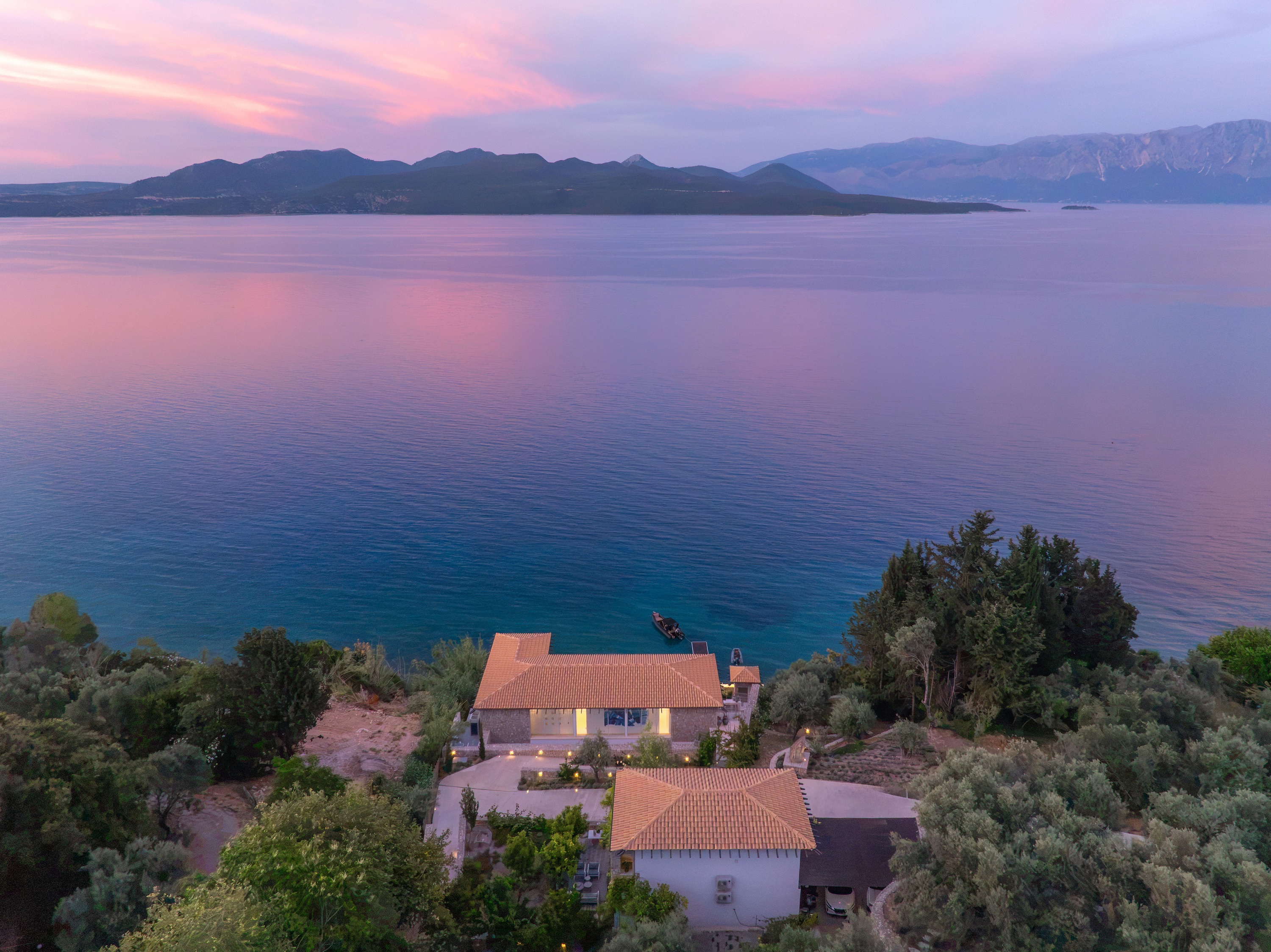 Isola Nikiana