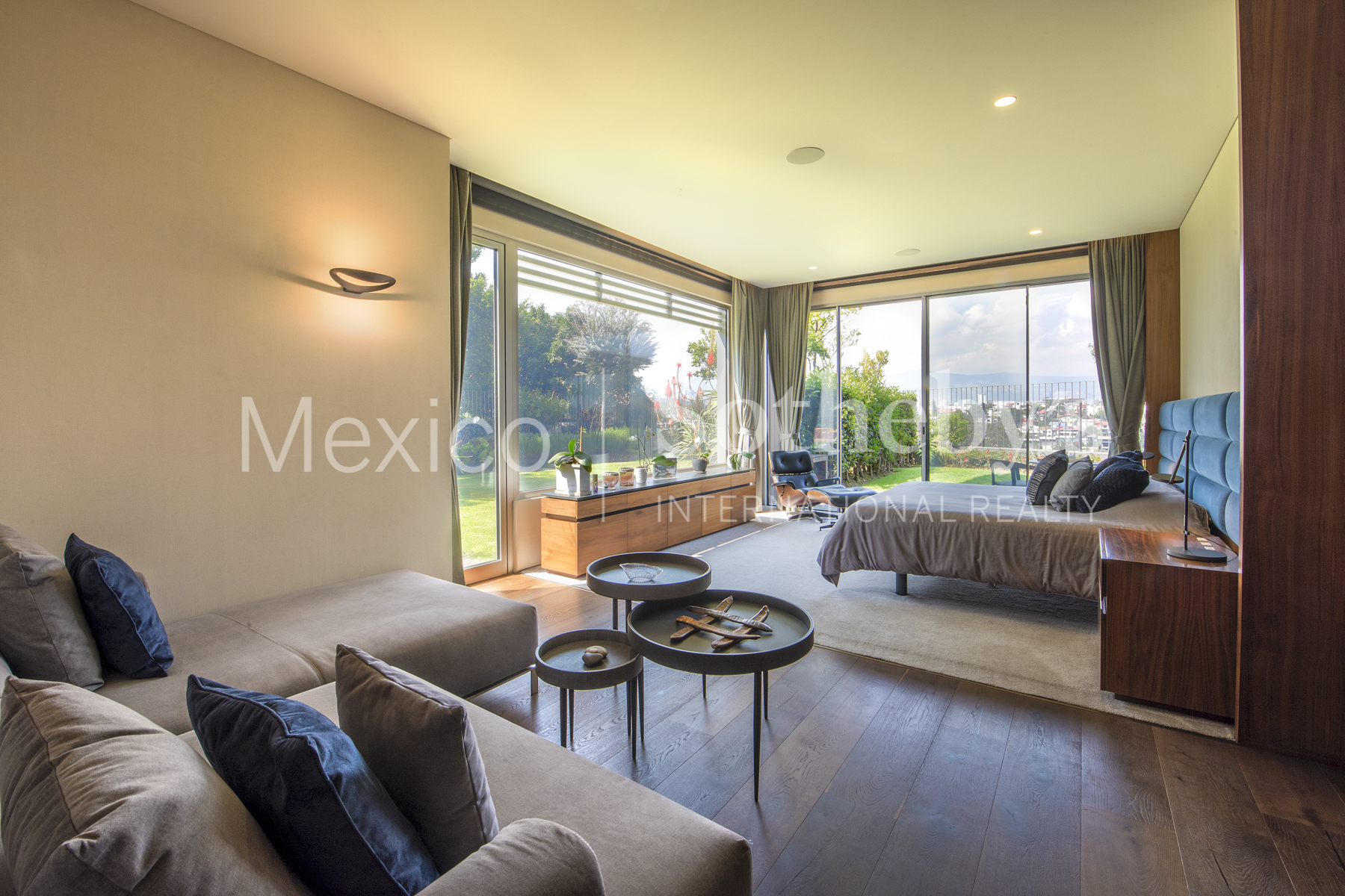 Bosques de la Lomas Bosque de Olmos