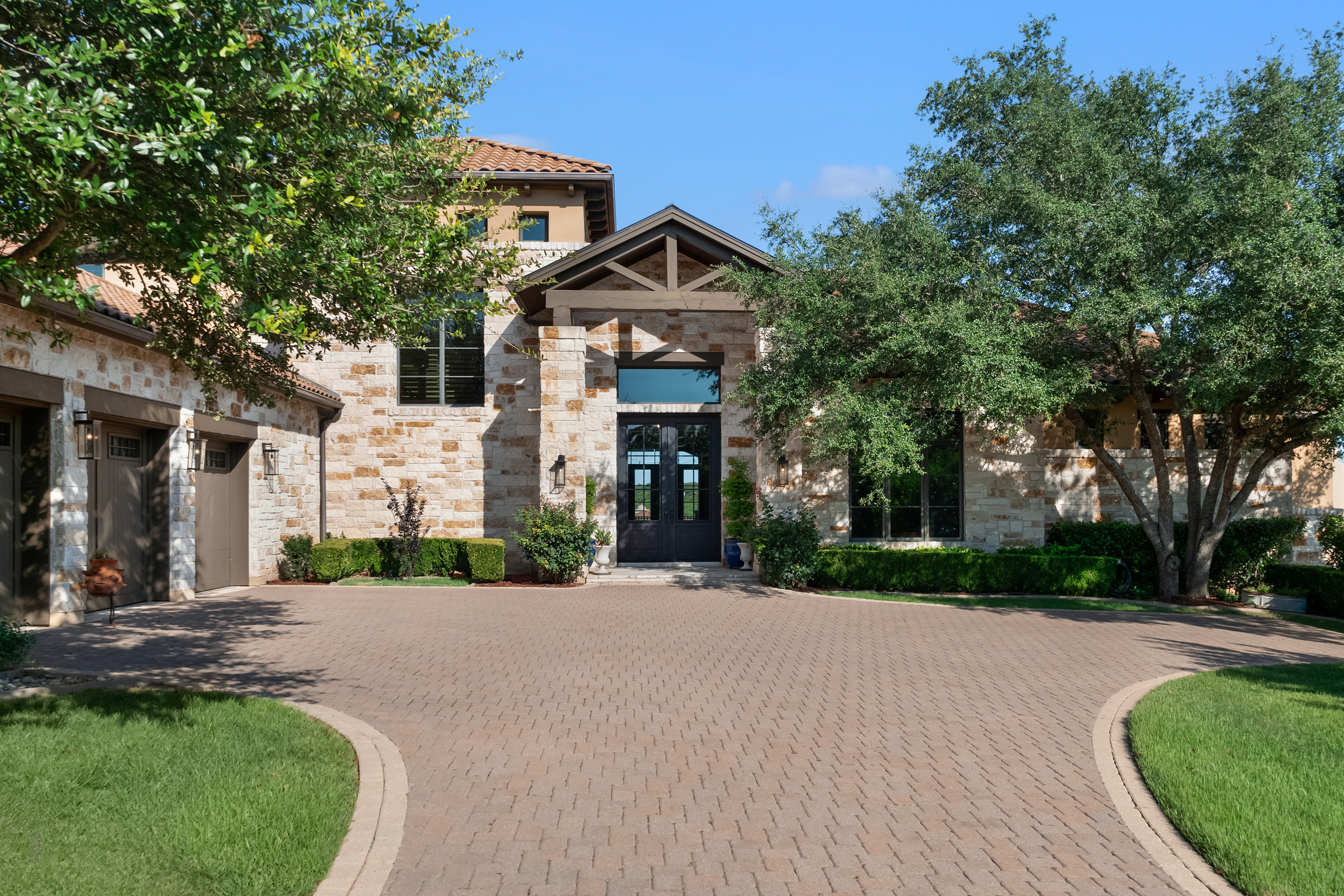 601 Brandon Way 