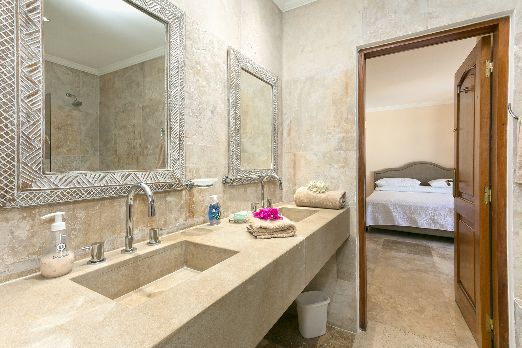 Sint Maarten