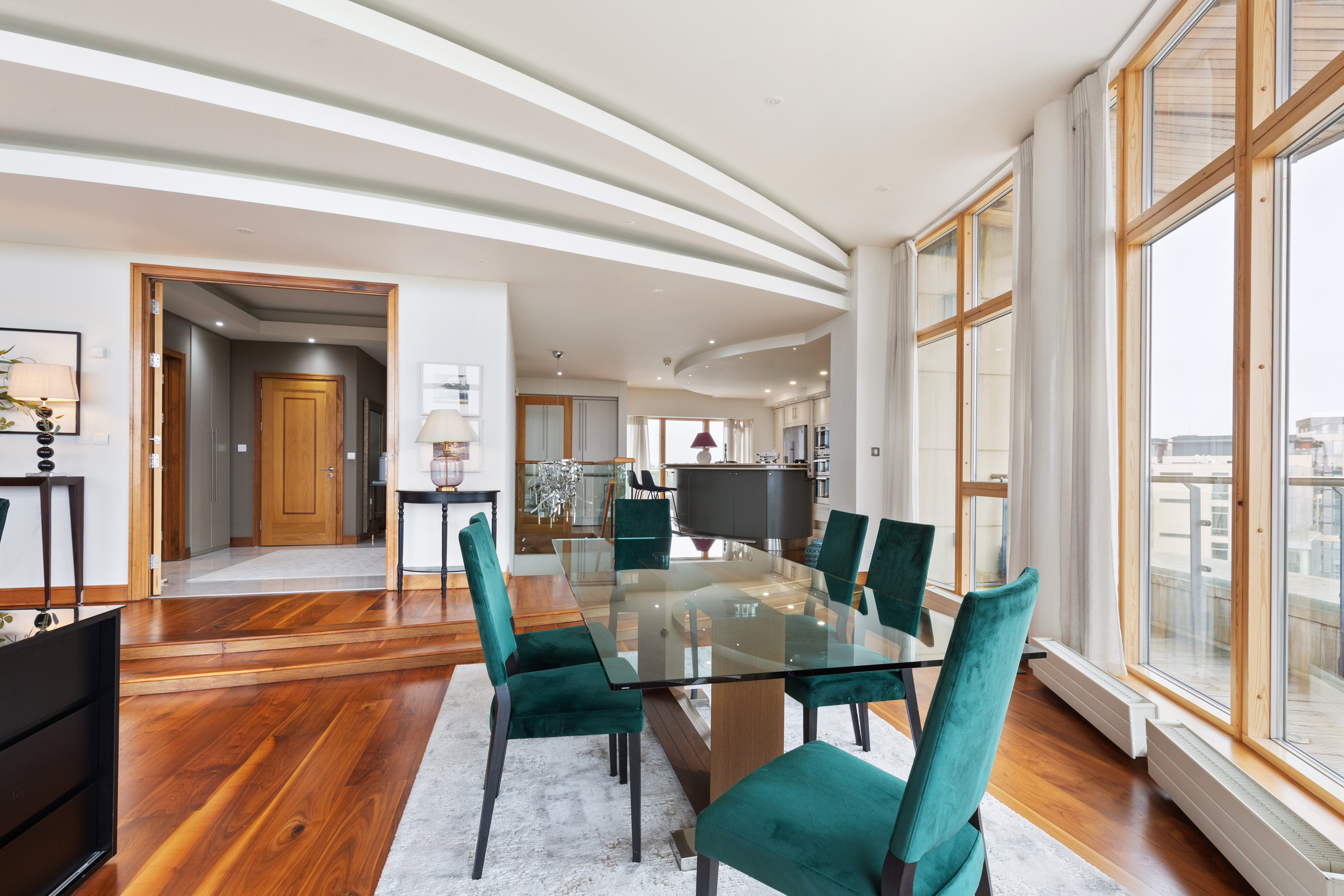 Penthouse 215 Beechwood Court  