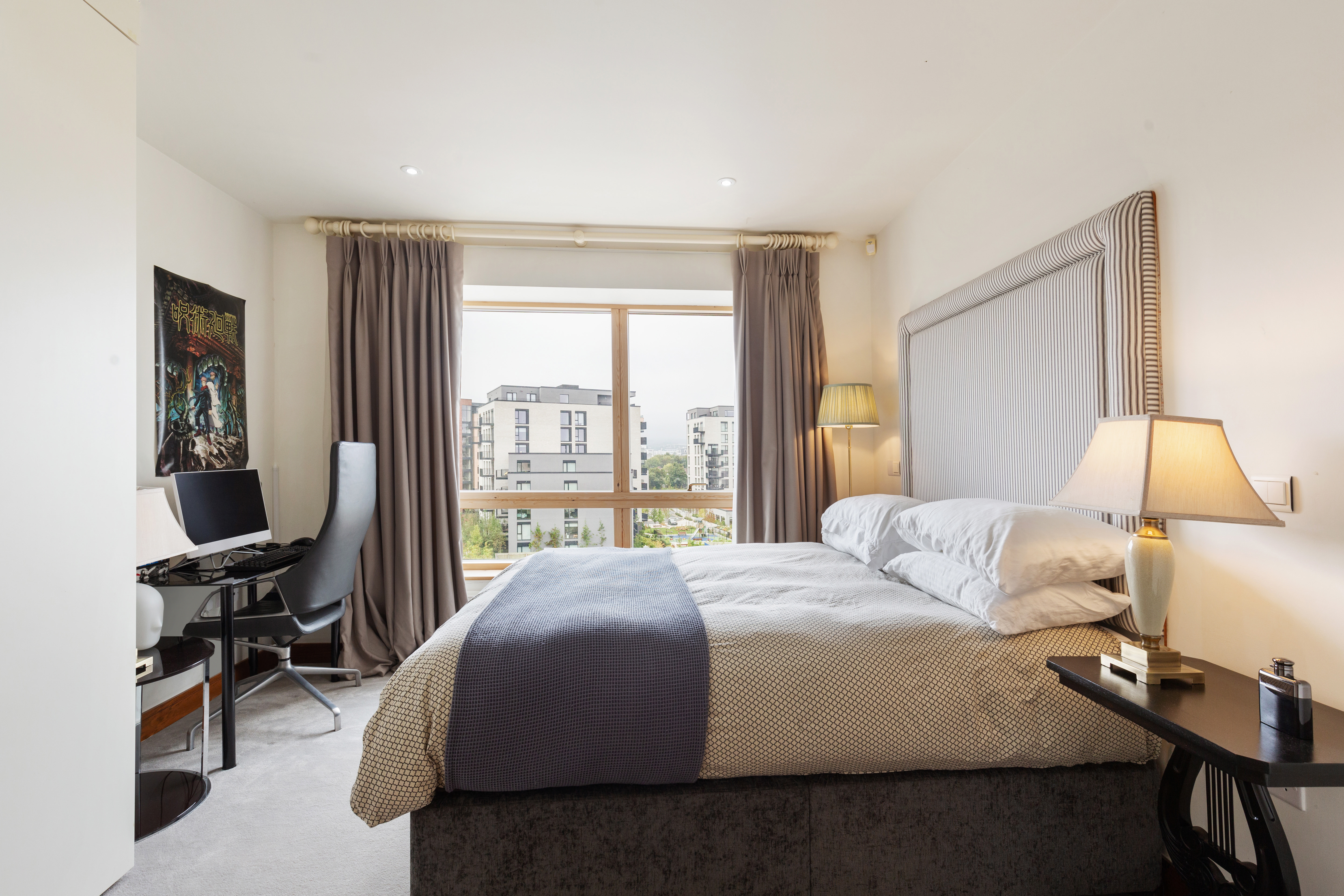 Penthouse 215 Beechwood Court  