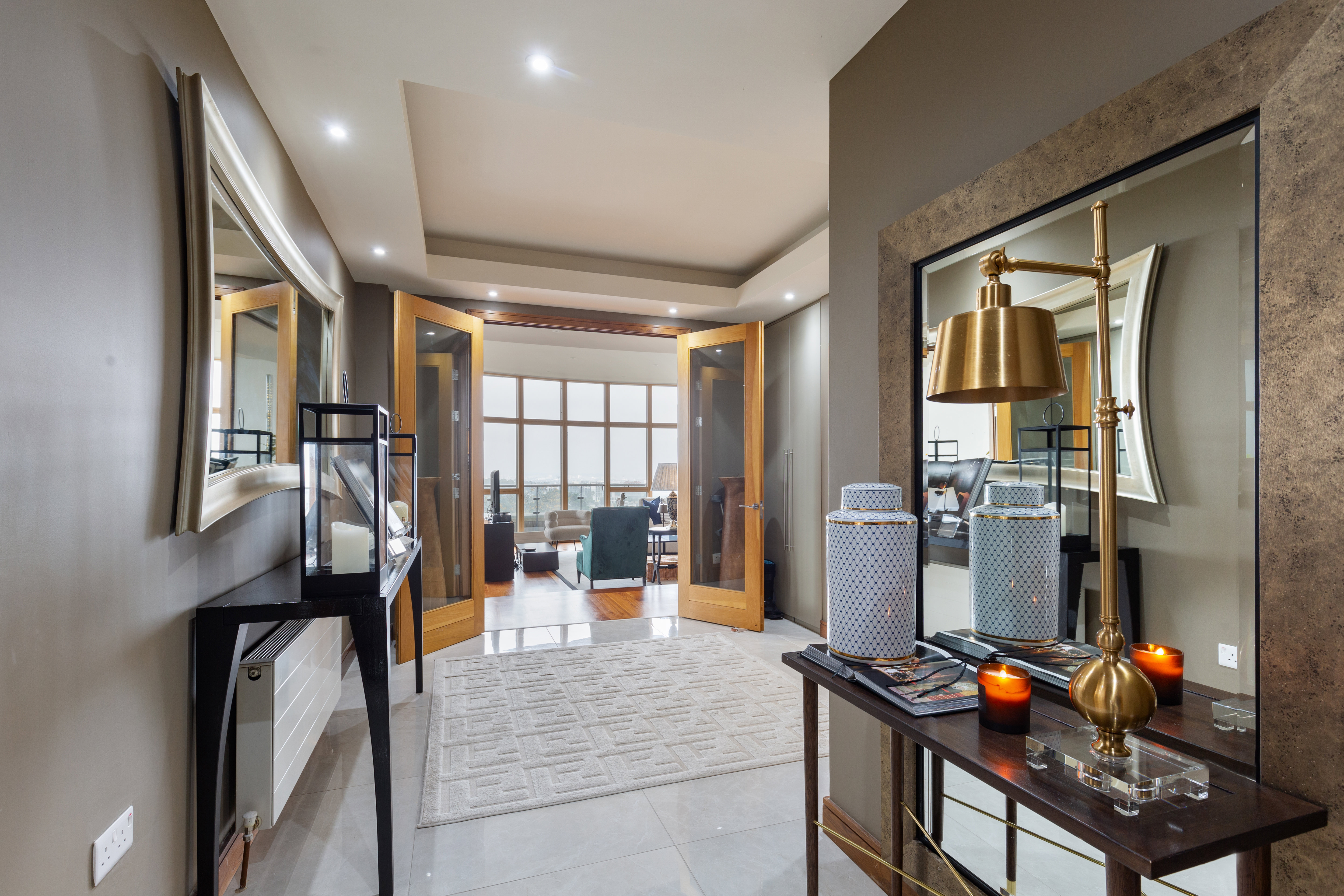 Penthouse 215 Beechwood Court  