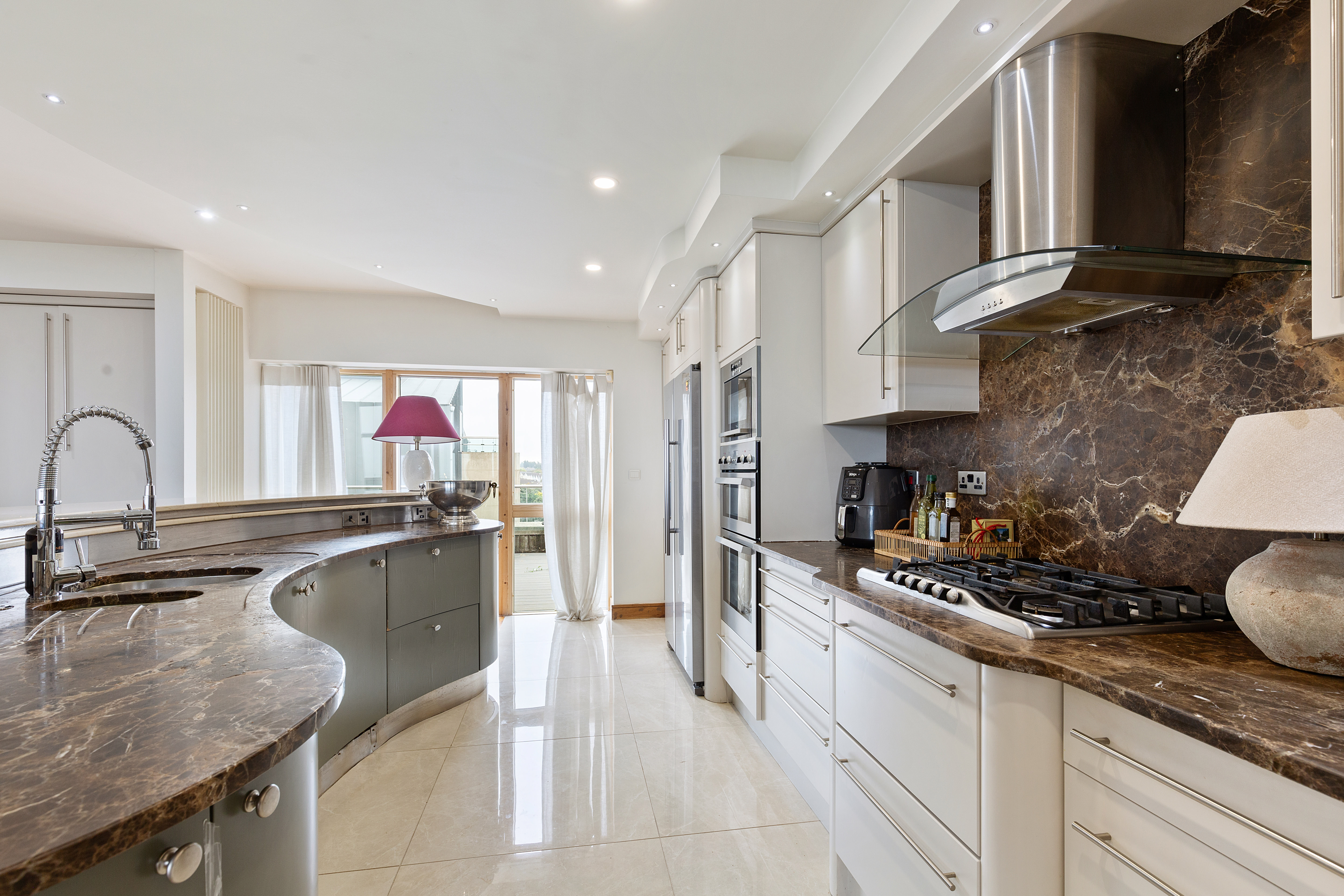 Penthouse 215 Beechwood Court  