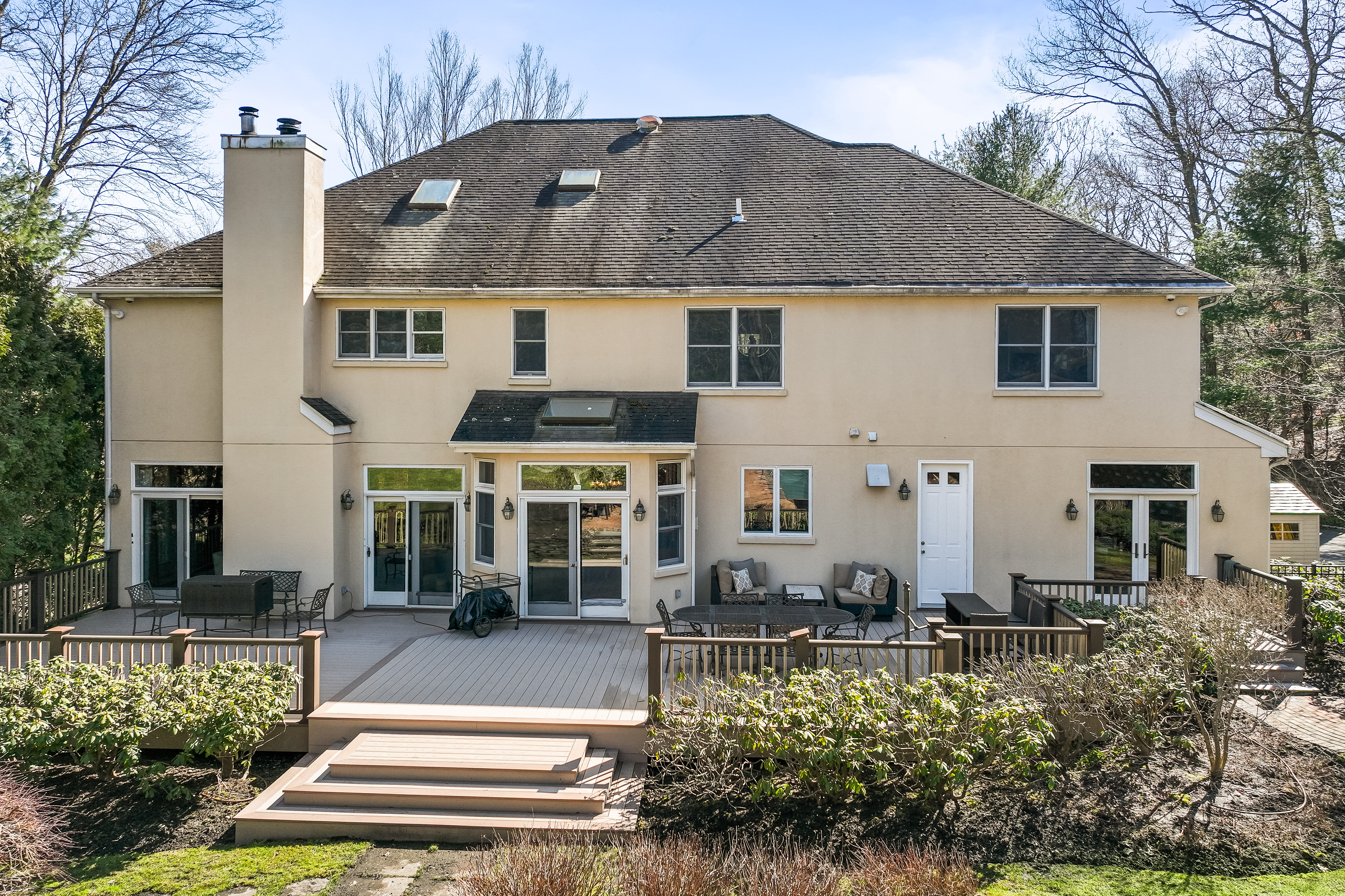 4 Indian Hill Court 