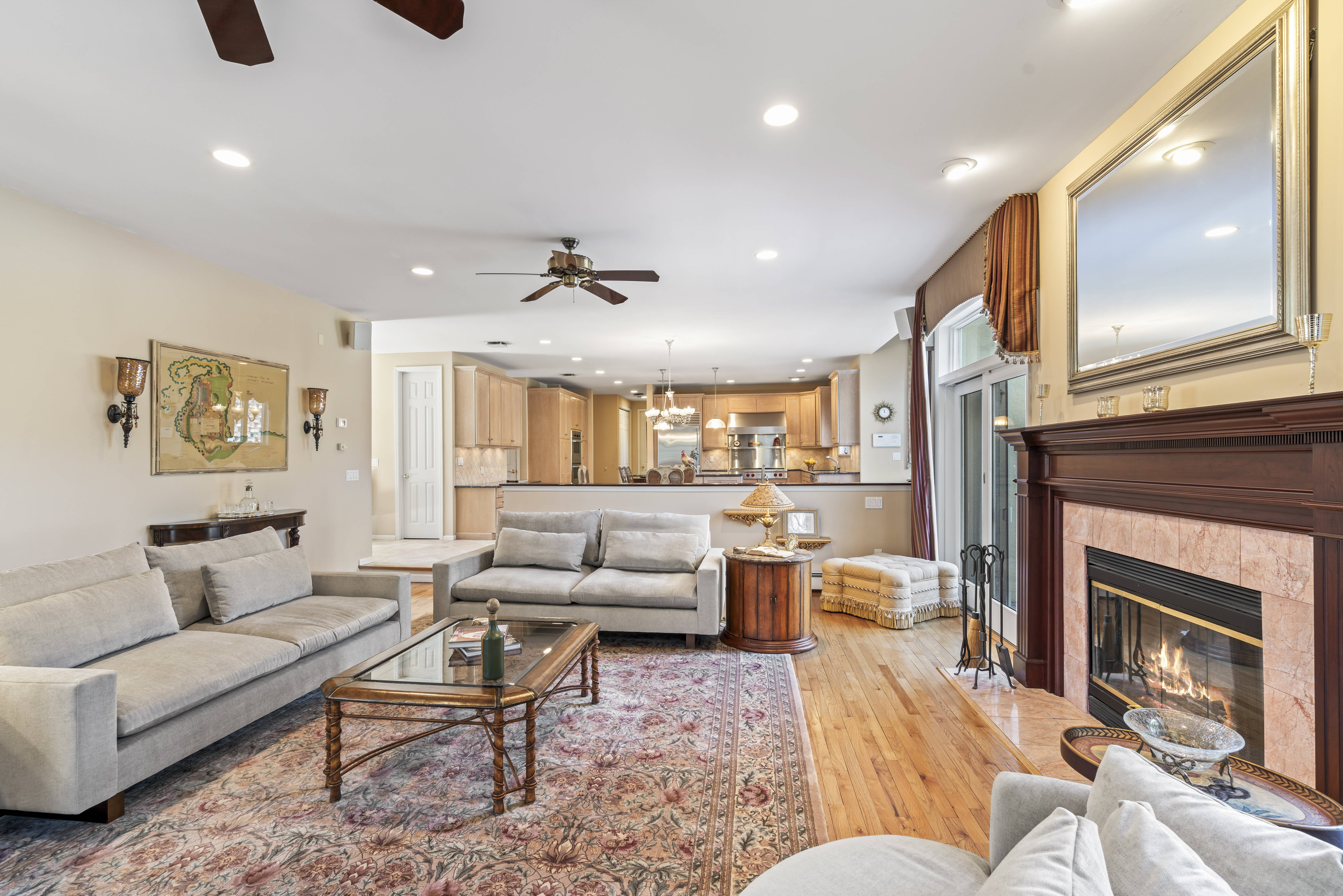 4 Indian Hill Court 