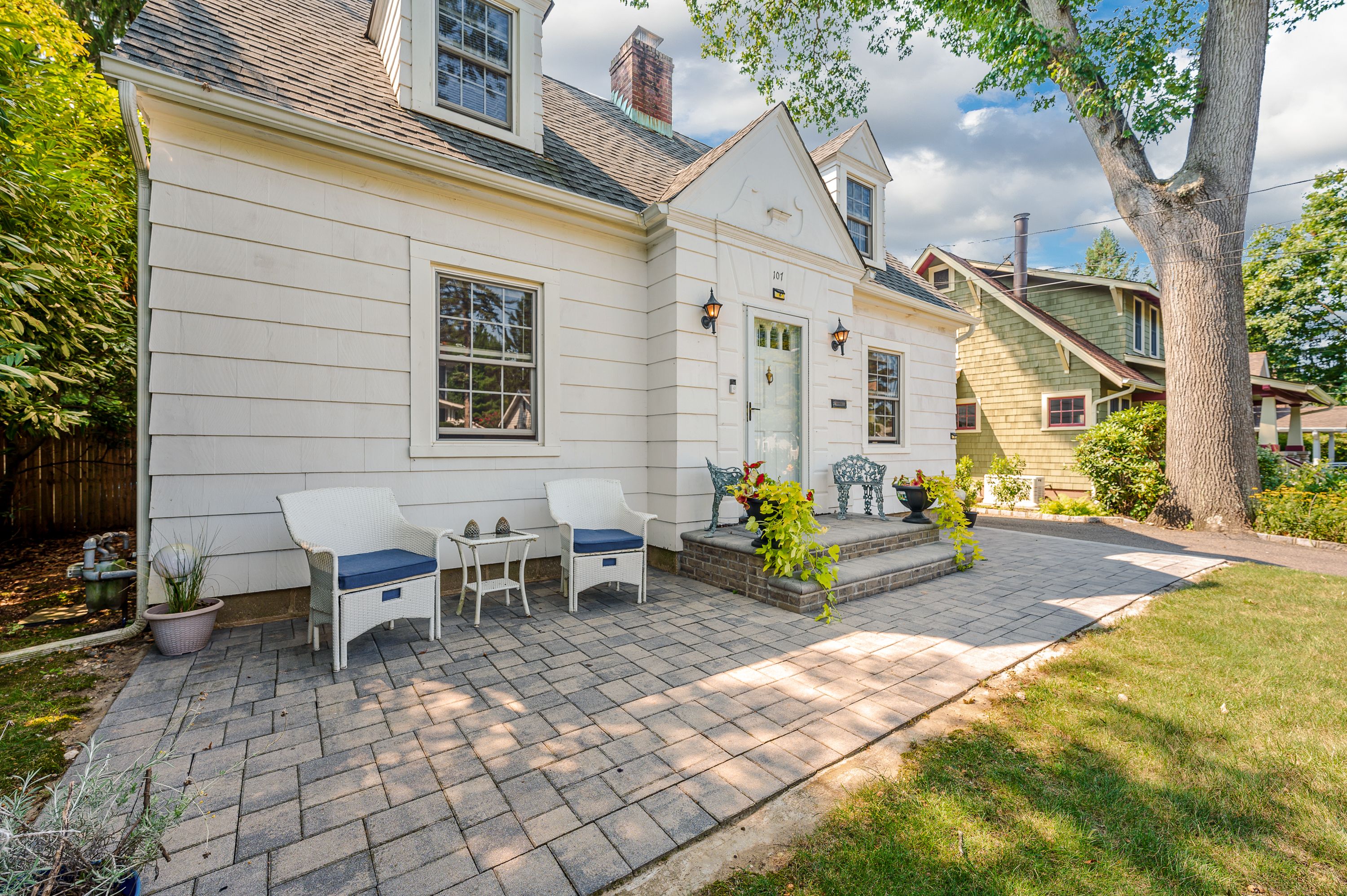 107 Willow Avenue 