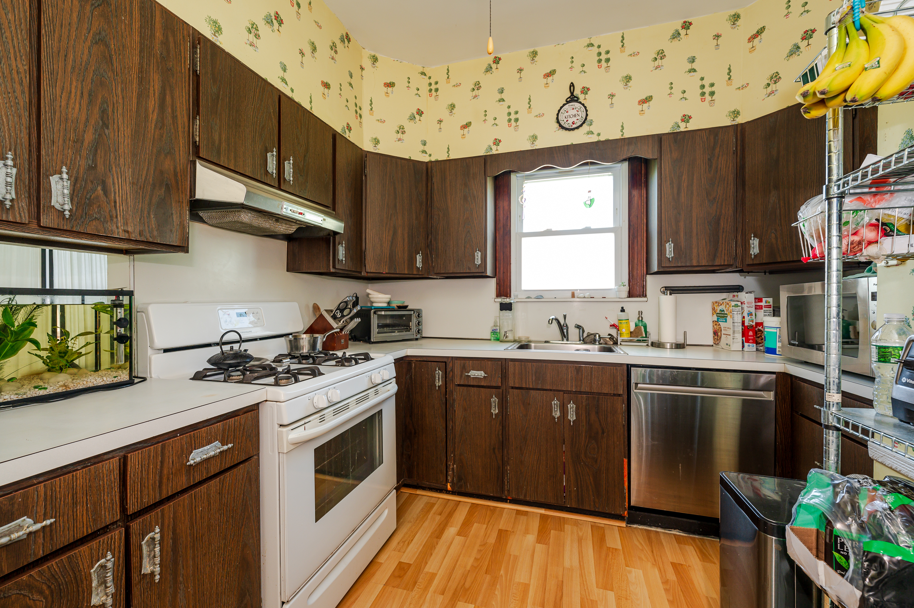 460 Monroe Boulevard 