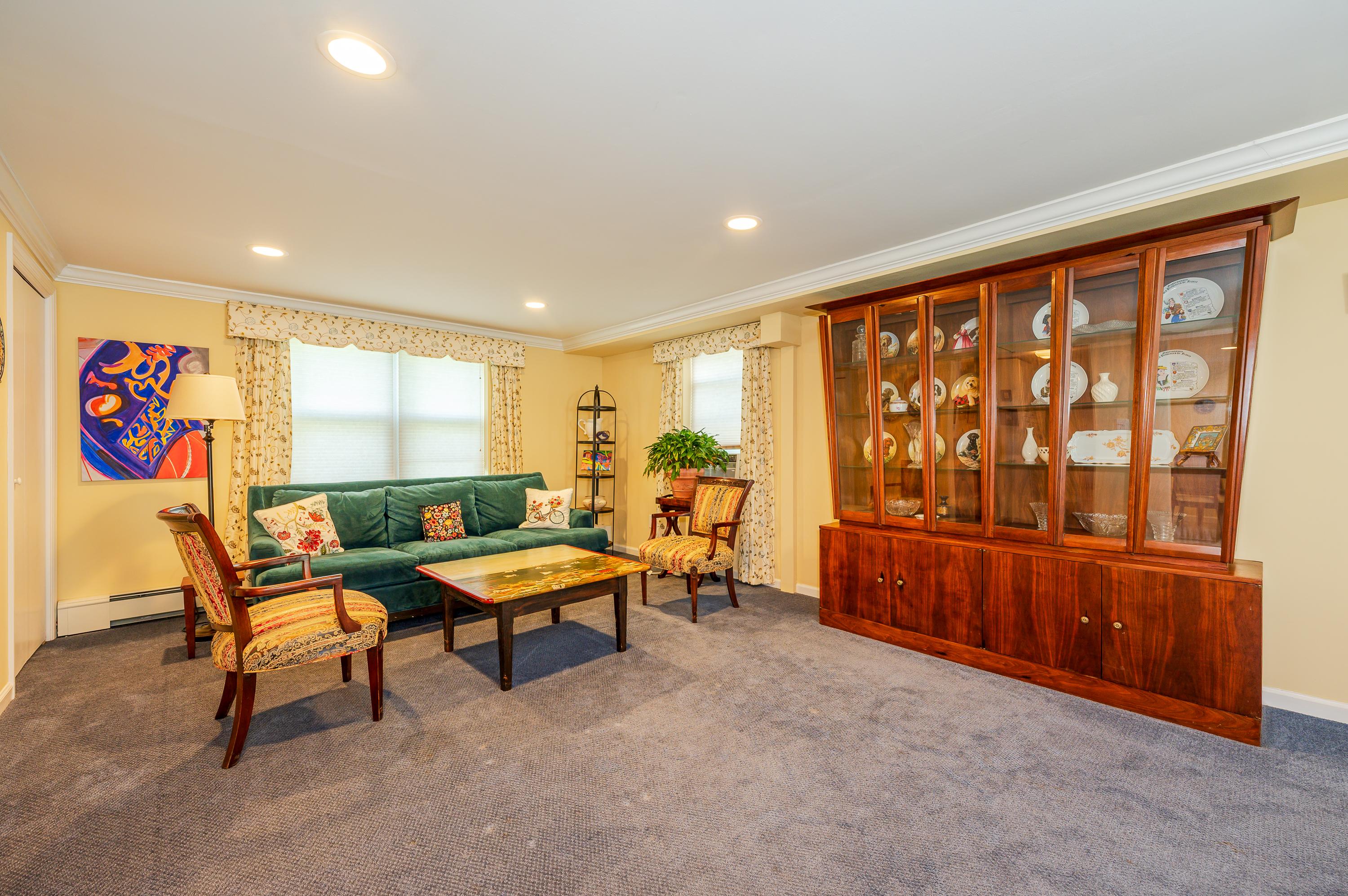 460 Monroe Boulevard 