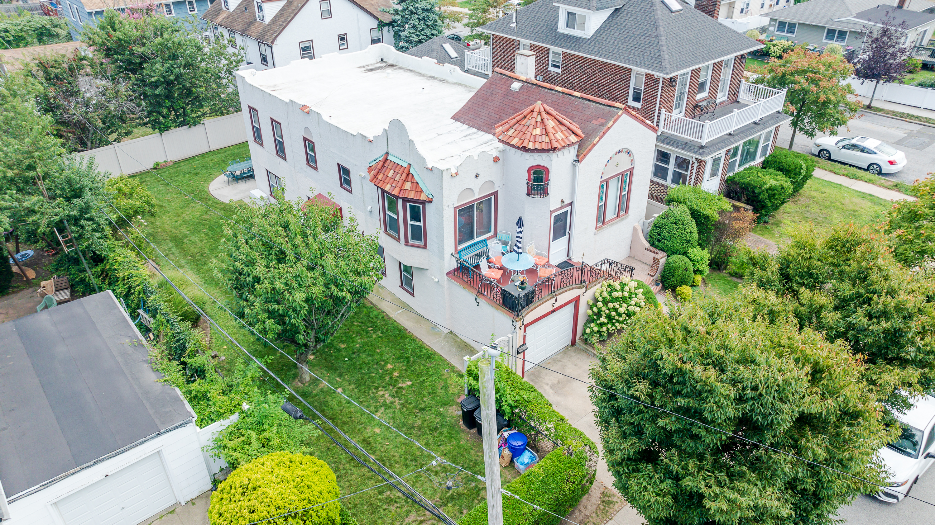 460 Monroe Boulevard 