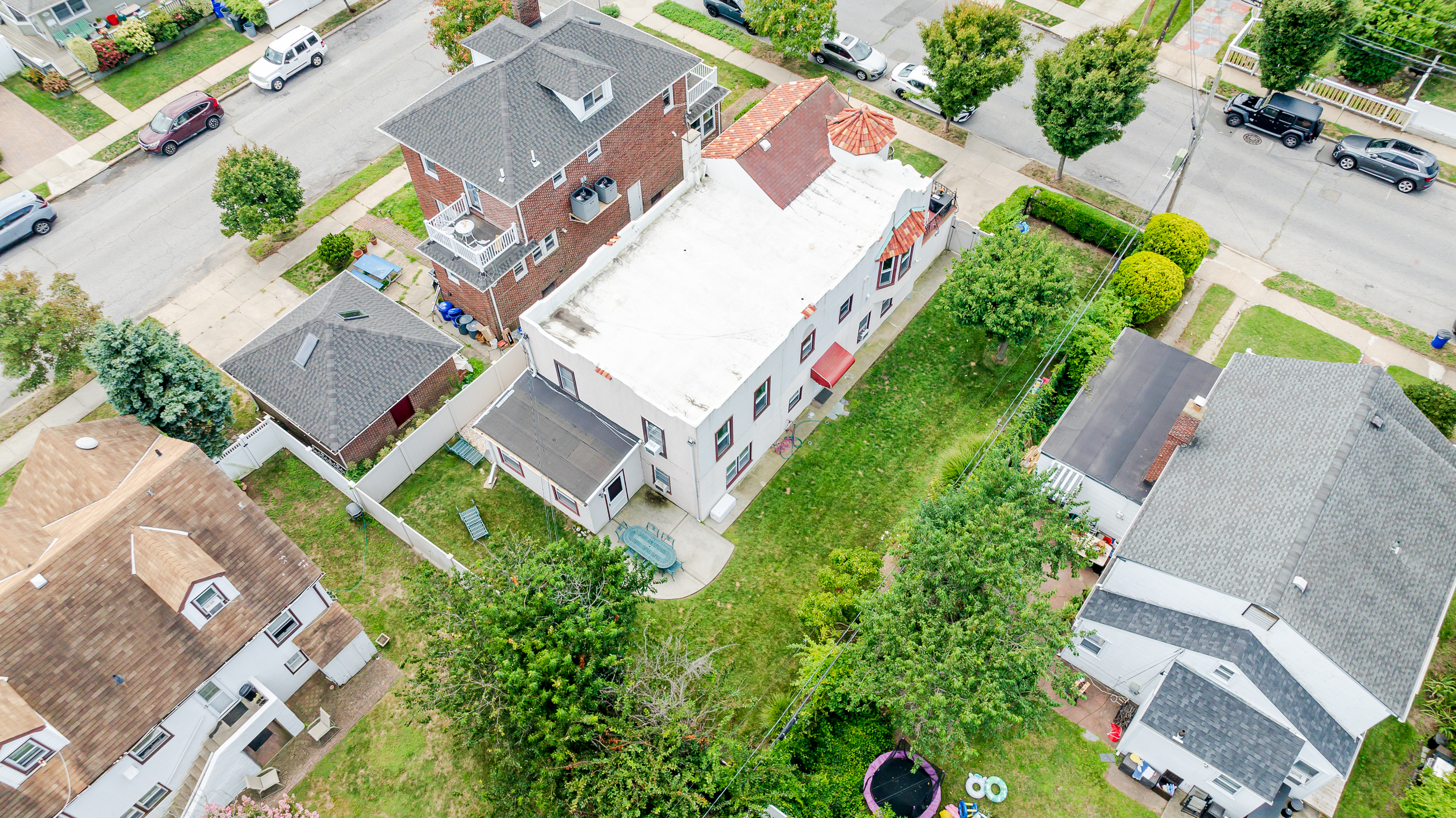 460 Monroe Boulevard 