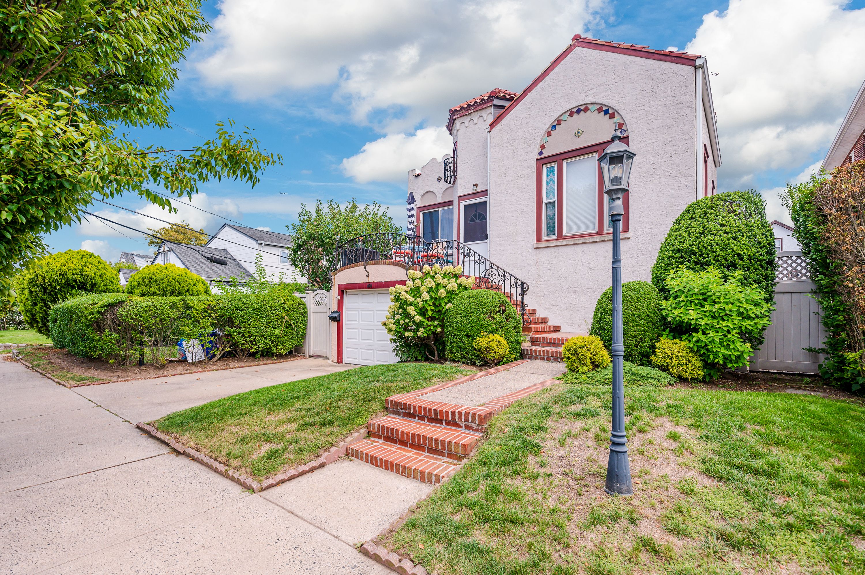 460 Monroe Boulevard 