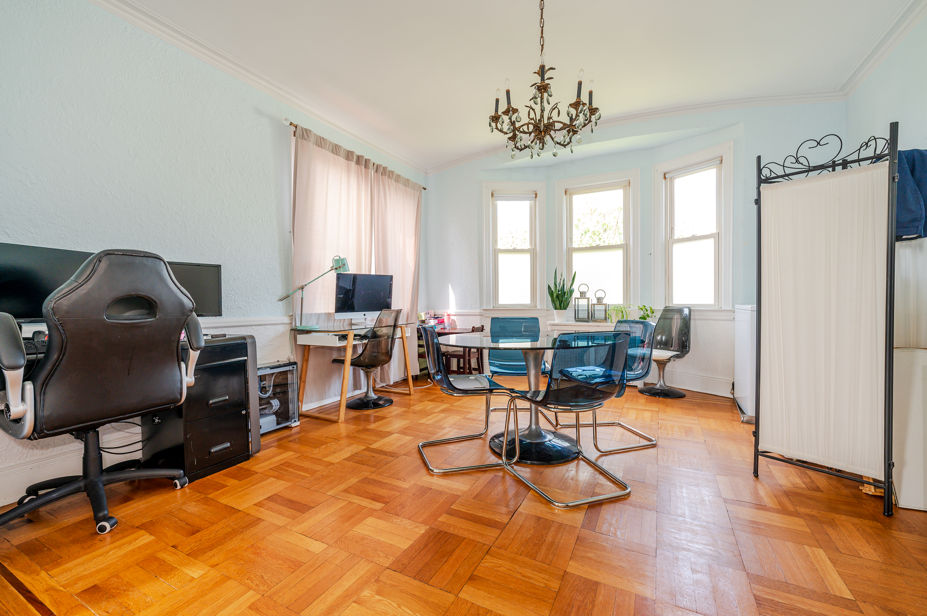 460 Monroe Boulevard 