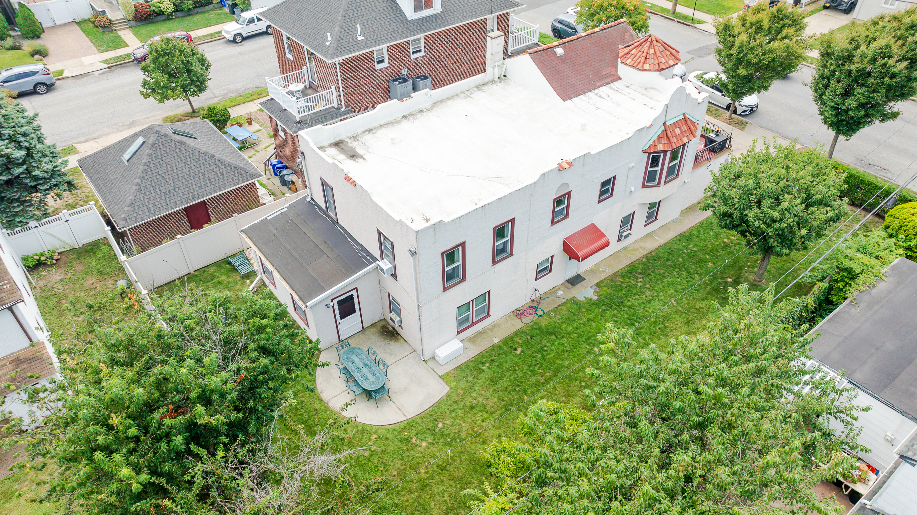 460 Monroe Boulevard 