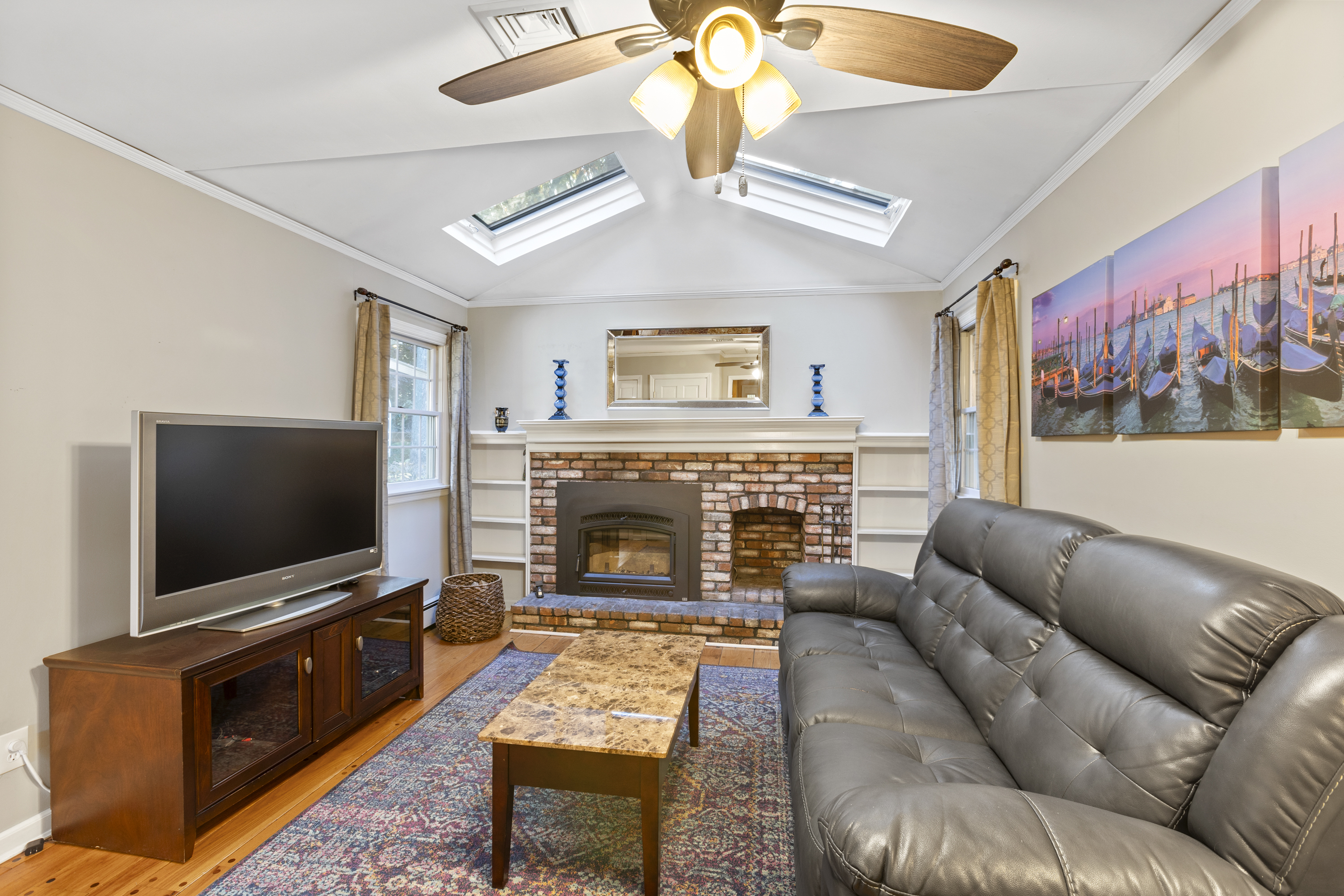 18 Storyland Lane 
