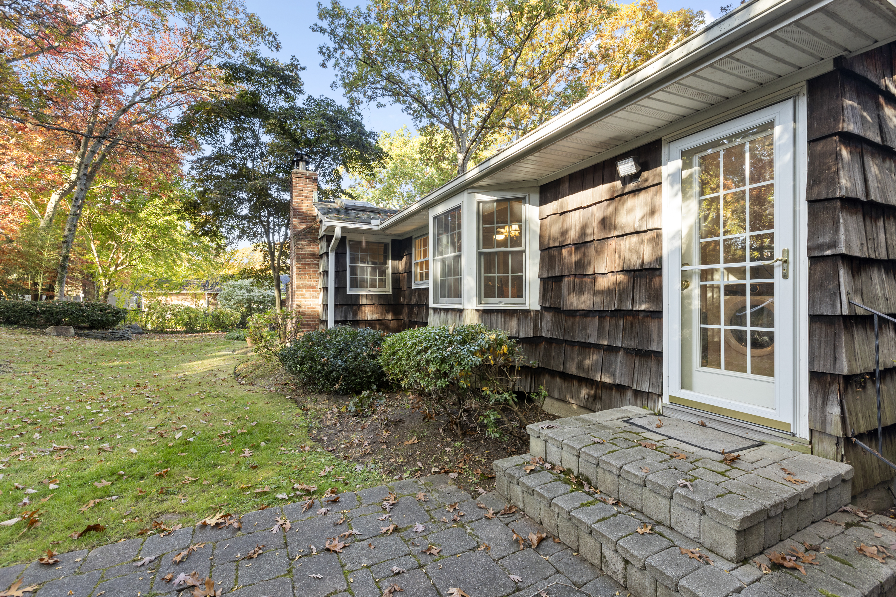 18 Storyland Lane 